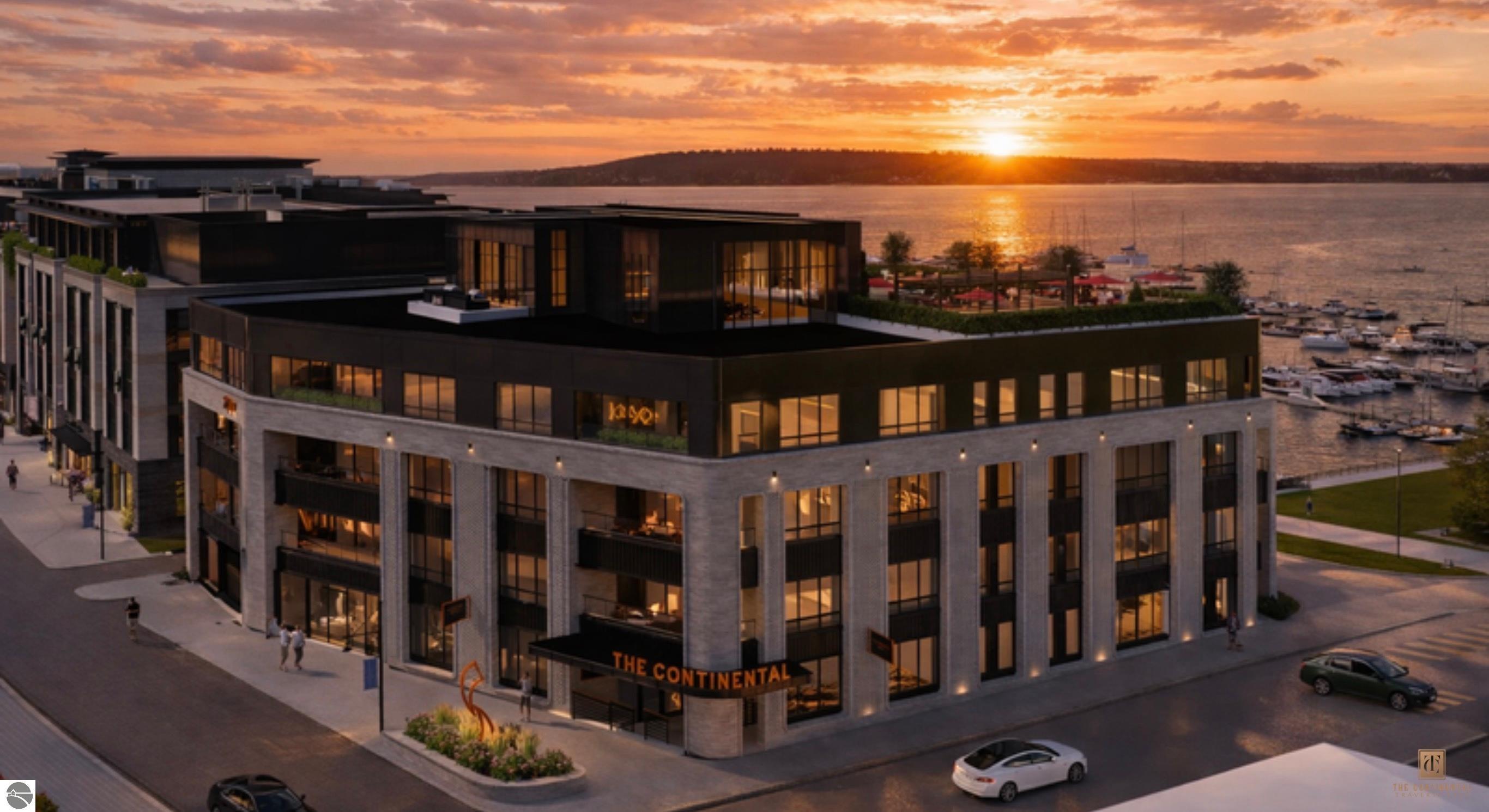 207 W Grandview # 204