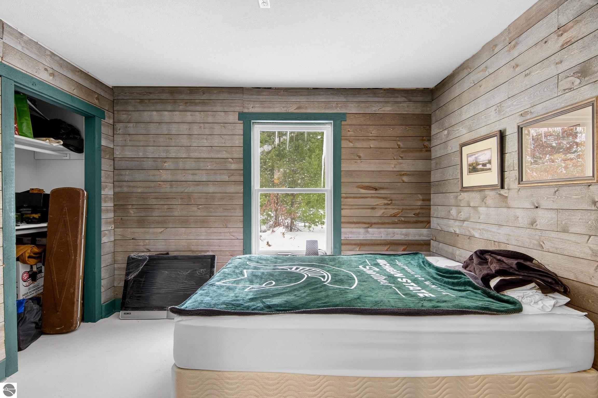 11775 Country Acres Drive