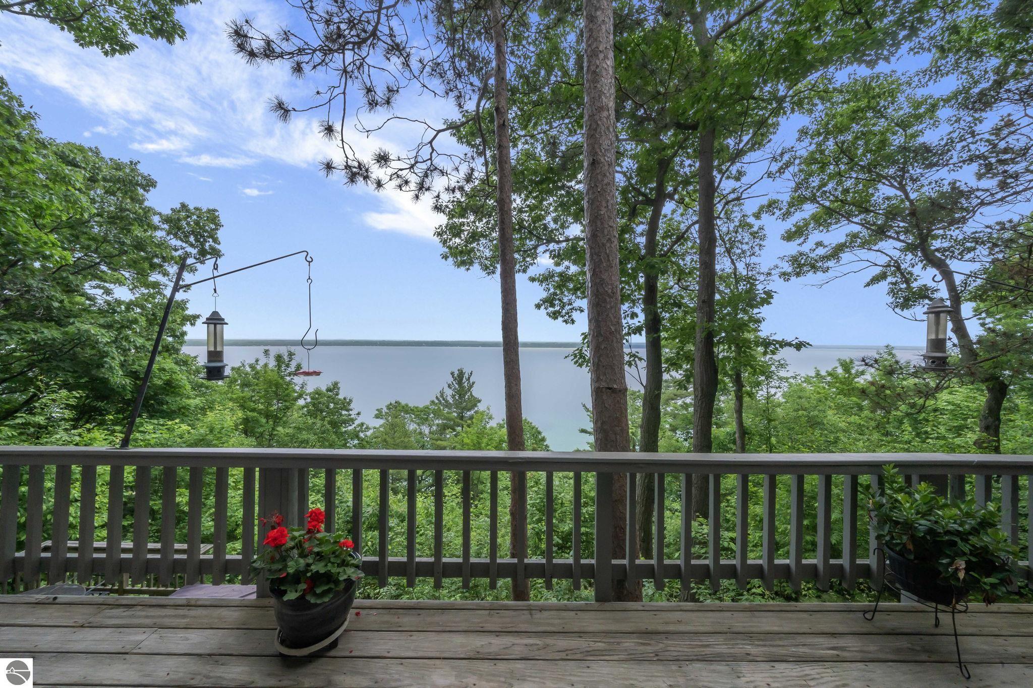 3058 Ishpeming Trail
