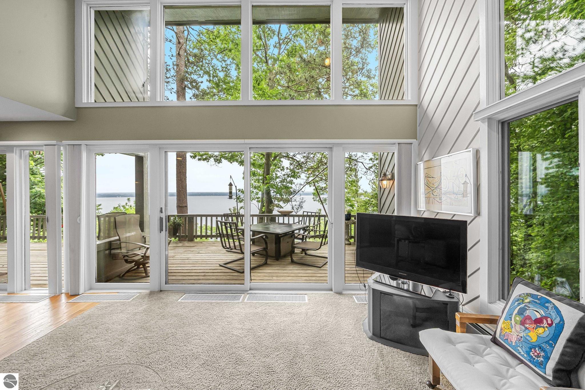 3058 Ishpeming Trail