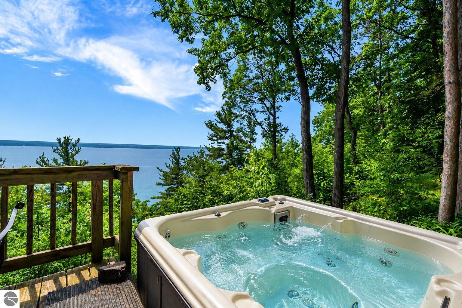 3058 Ishpeming Trail