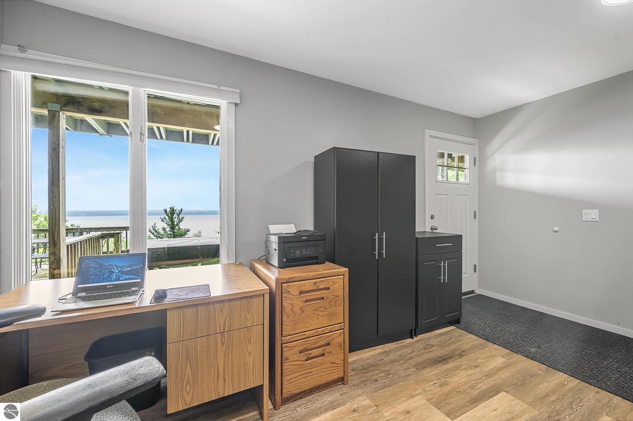 3058 Ishpeming Trail