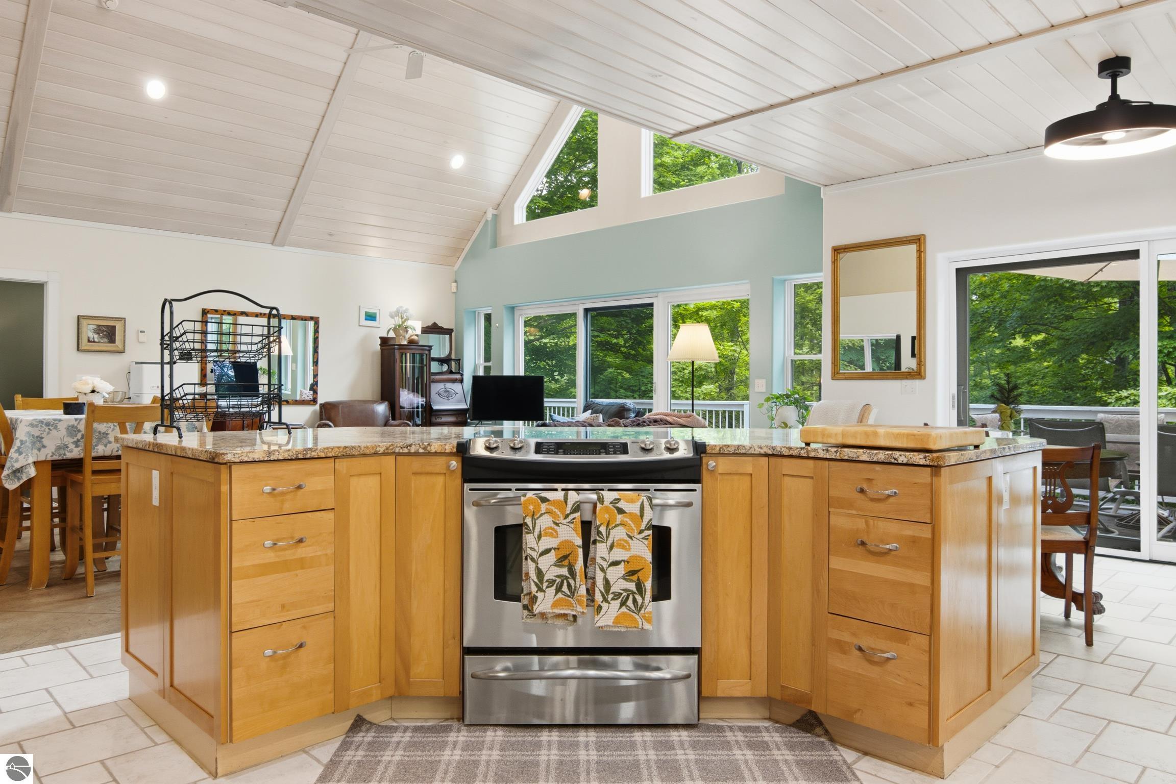 11770 S Mistys Trail