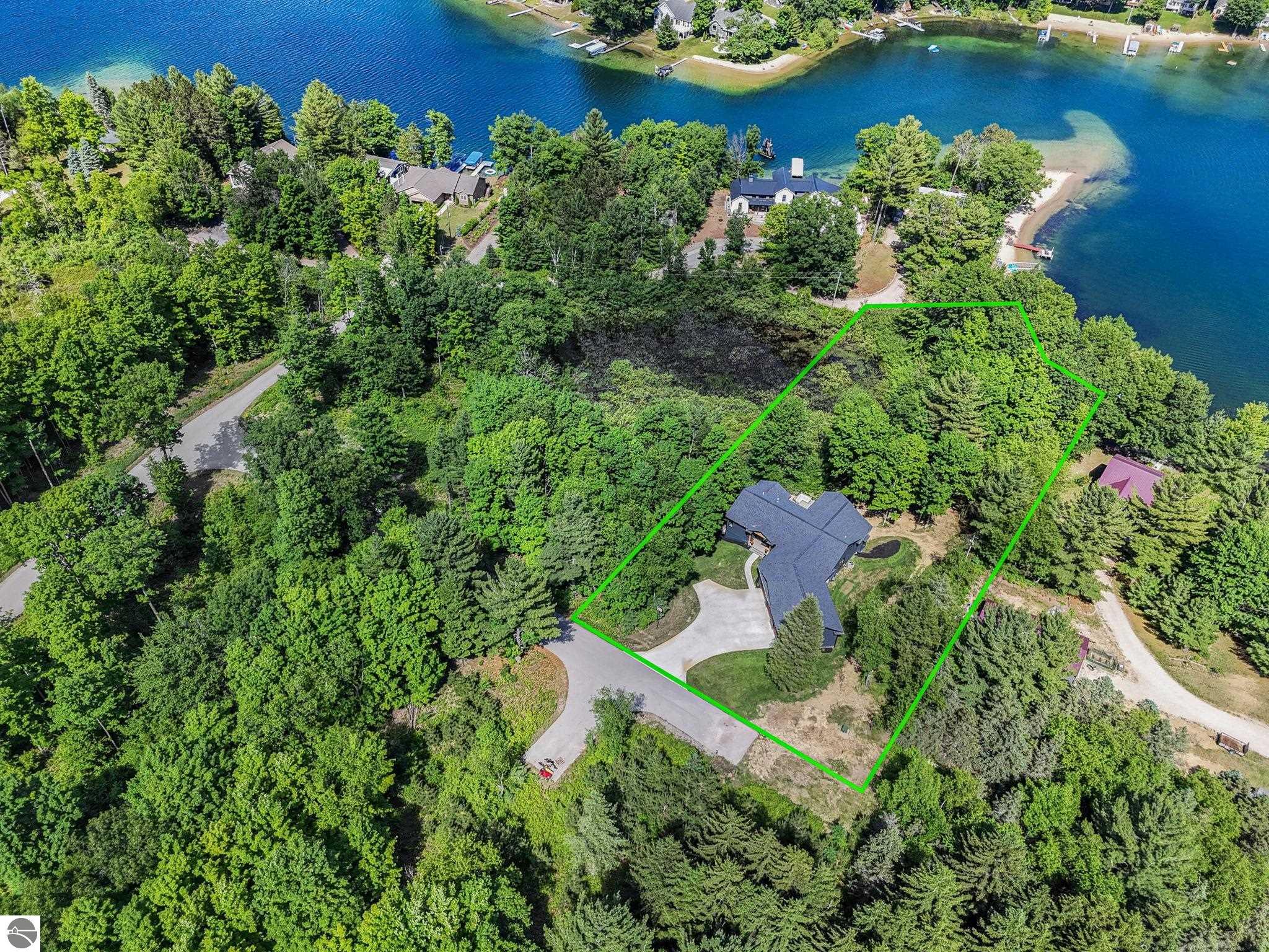 677 Blueberry Ridge