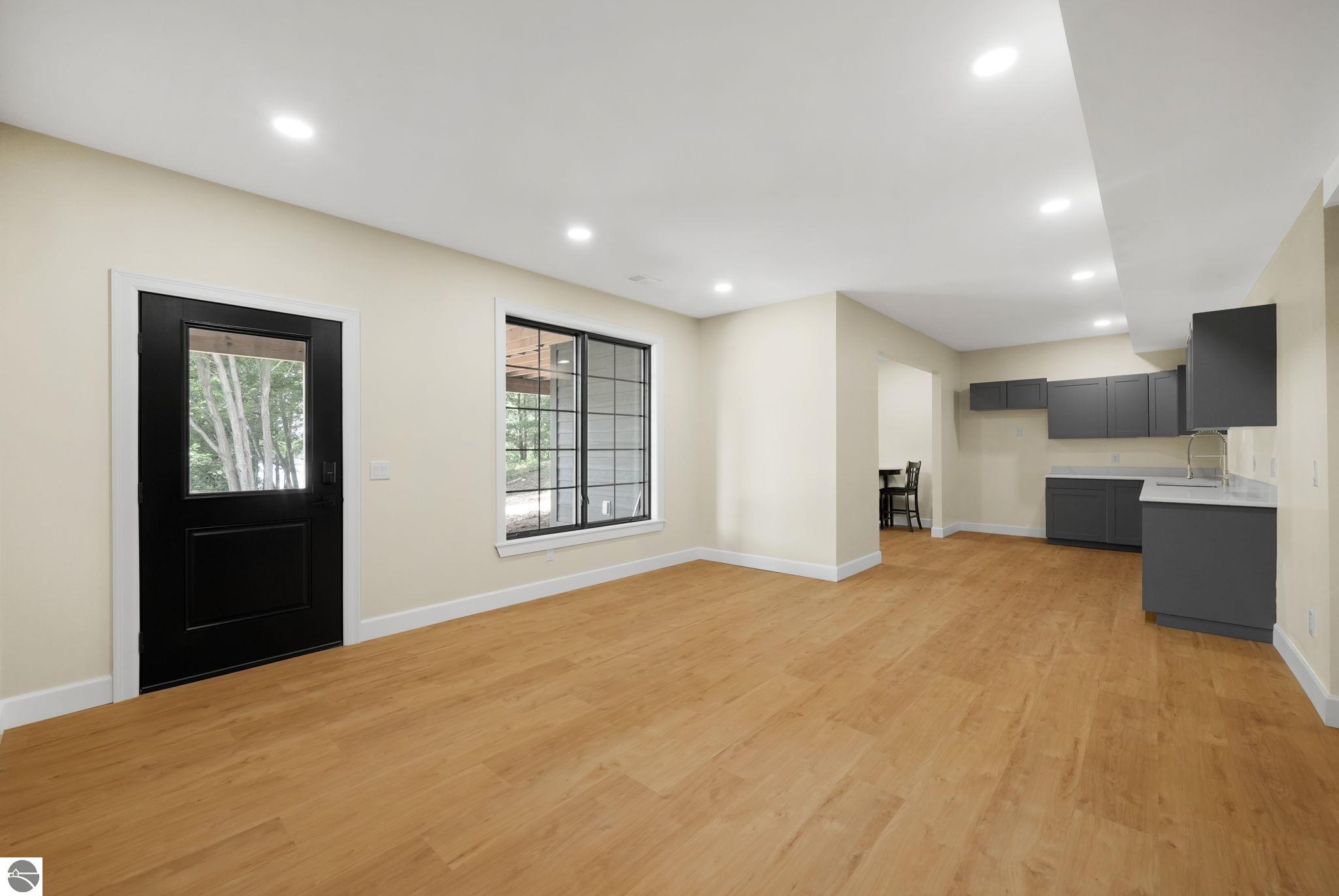 677 Blueberry Ridge