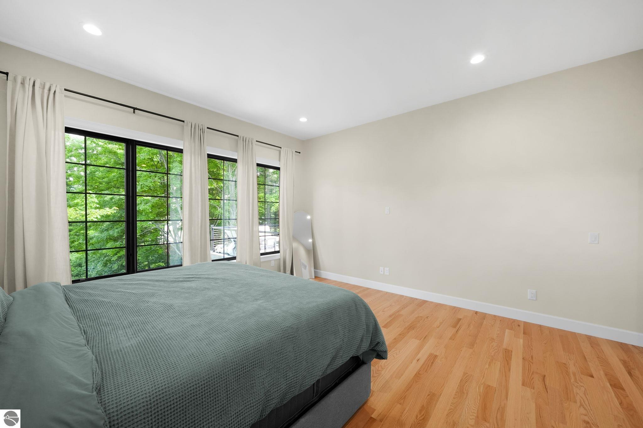 677 Blueberry Ridge