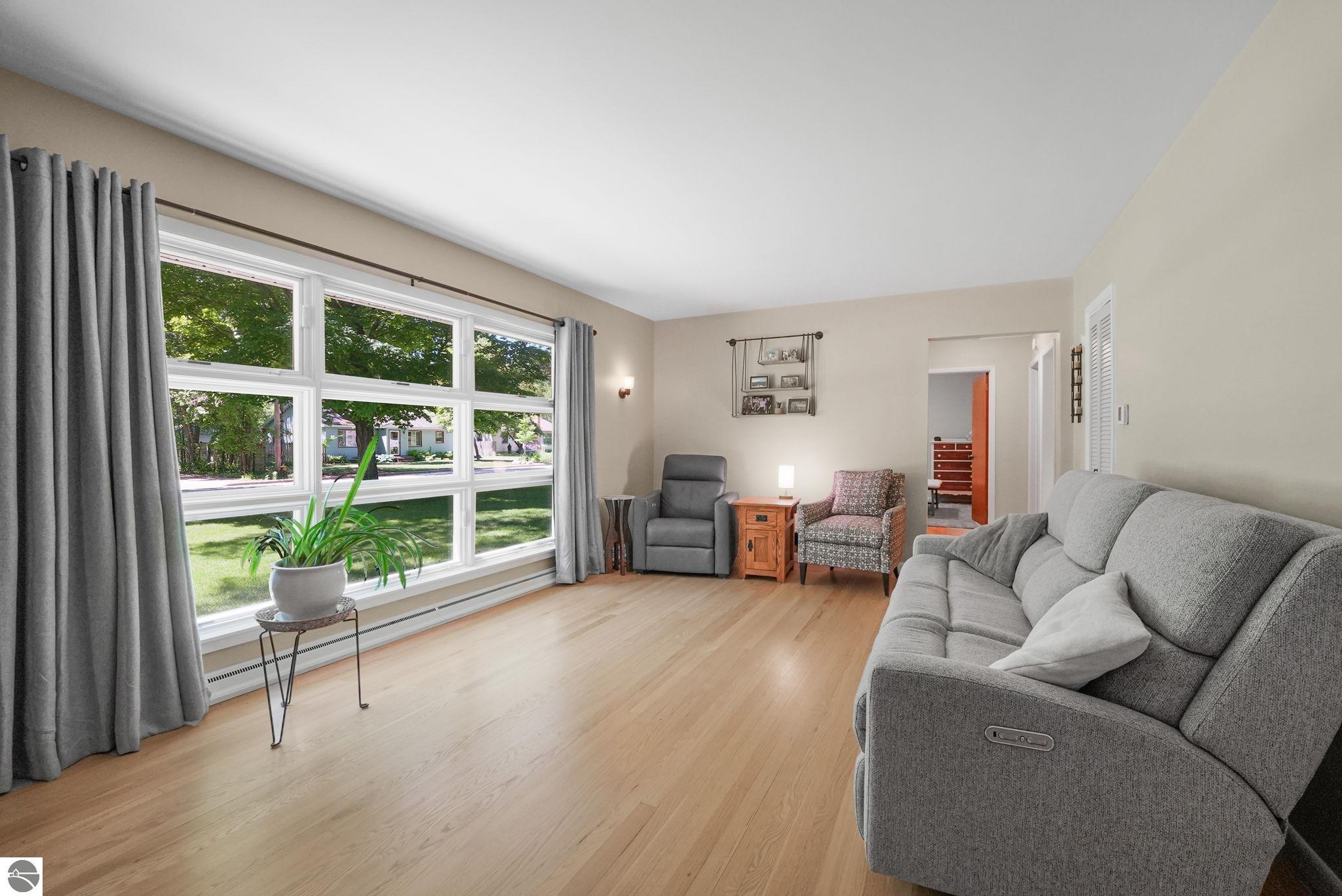 611 Woodland Drive