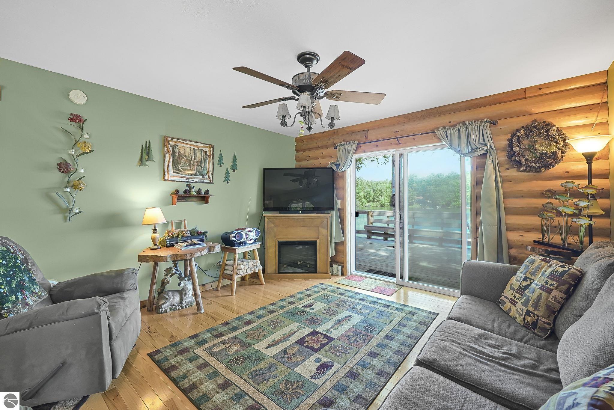 376 Highview Road