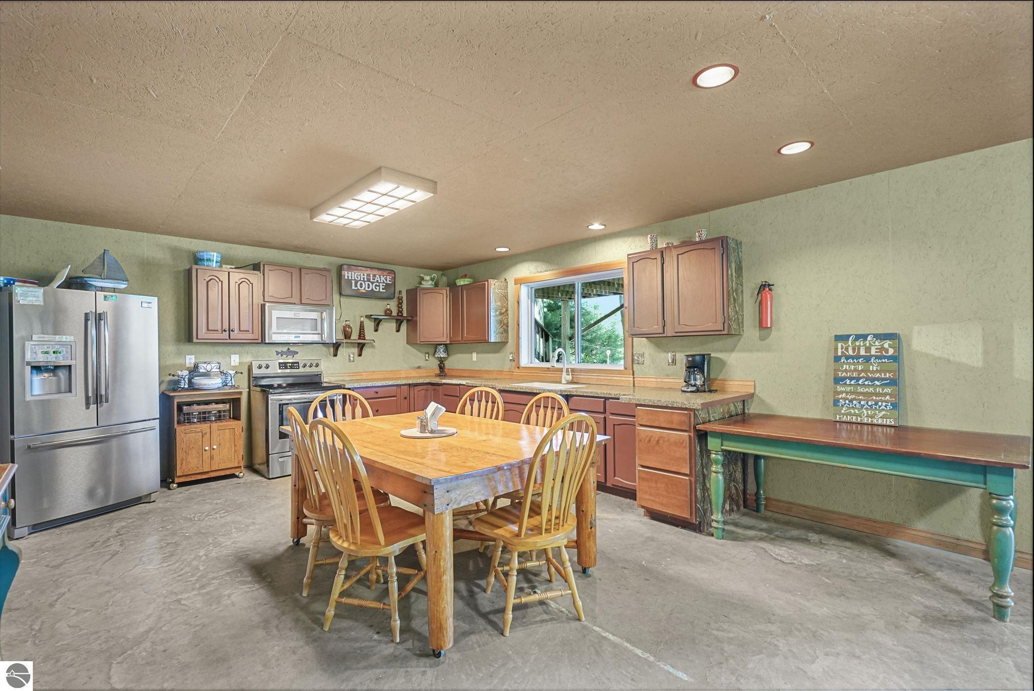 376 Highview Road