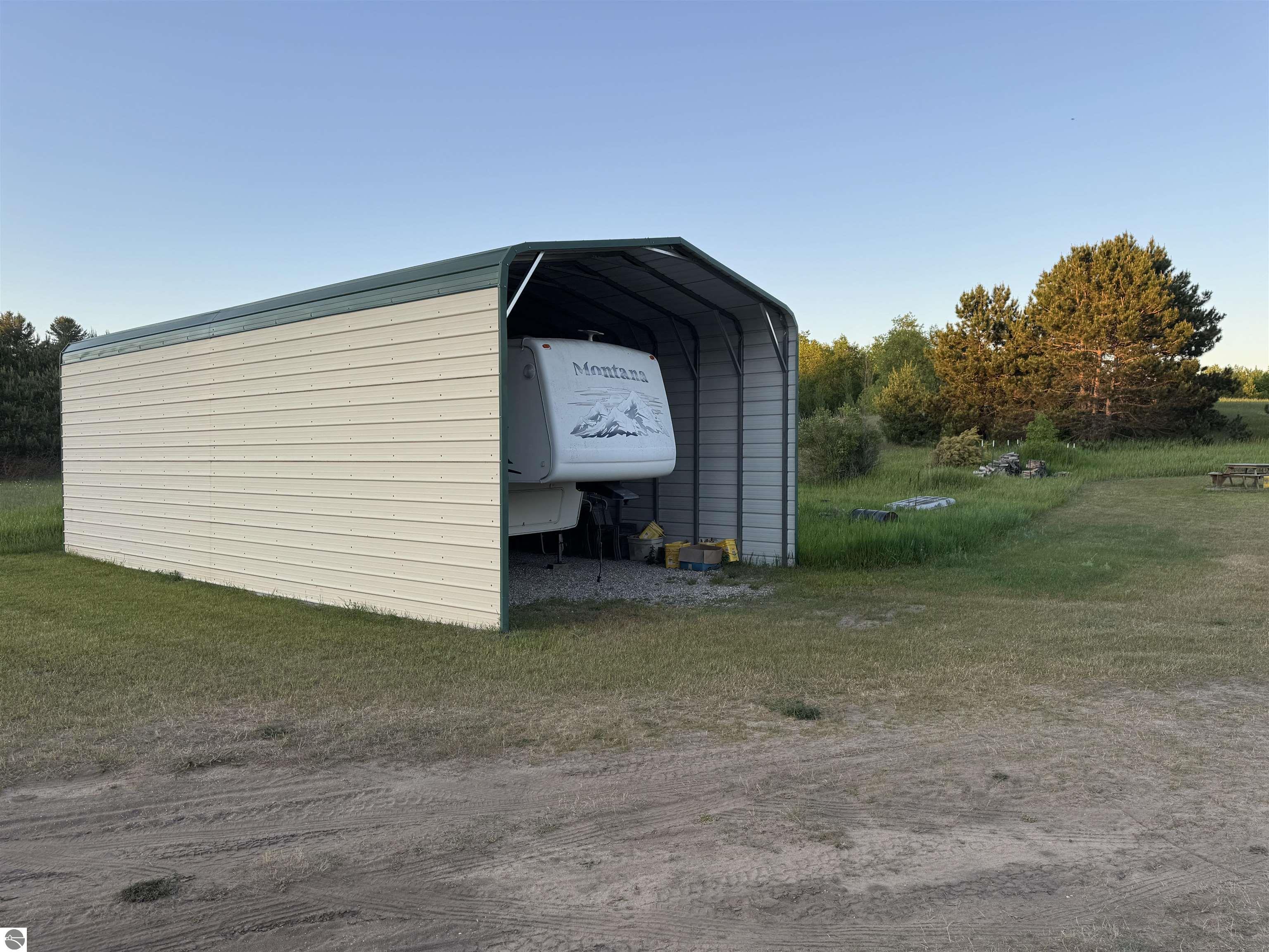 7981 S Maple City Road