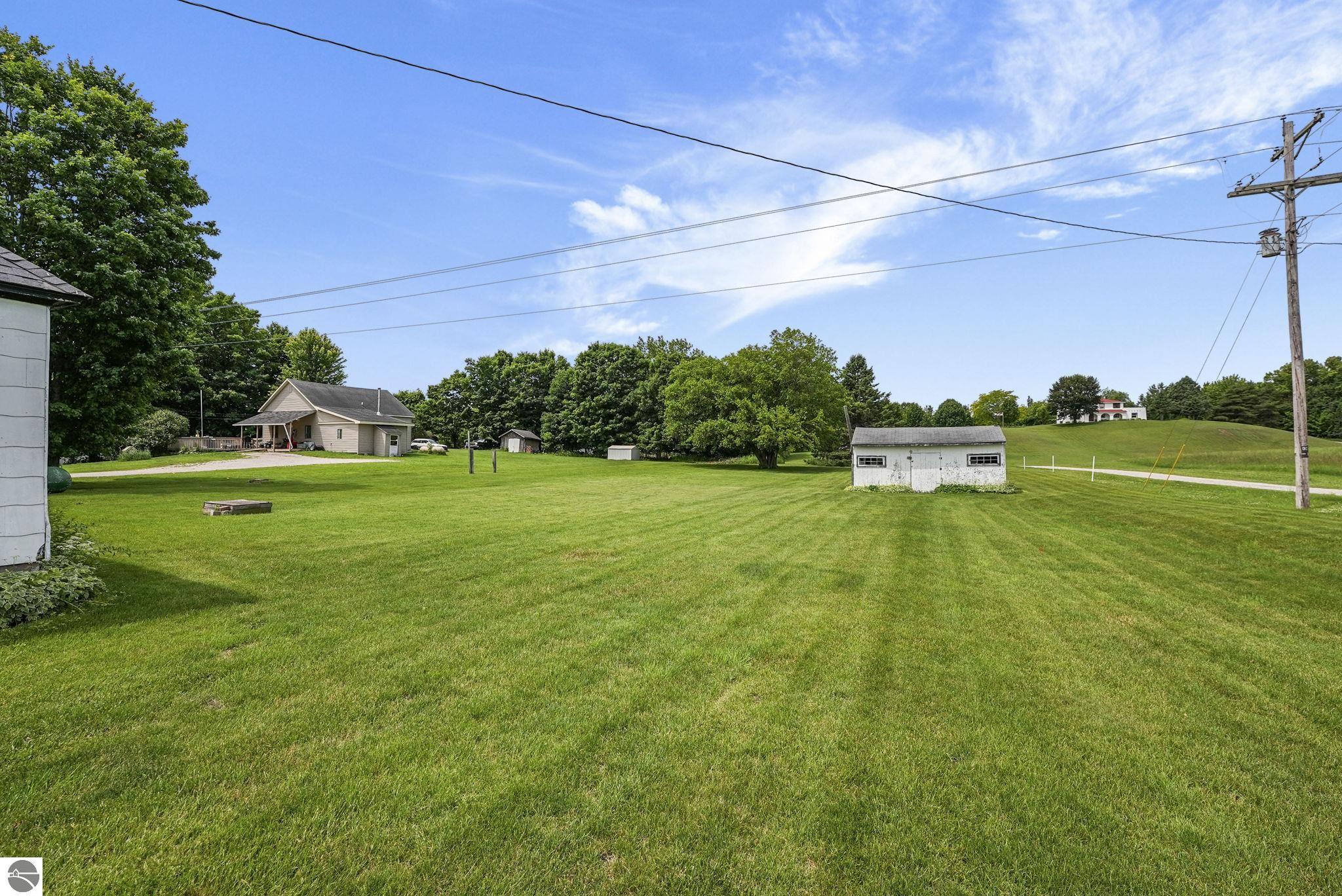 4988 County Road 633