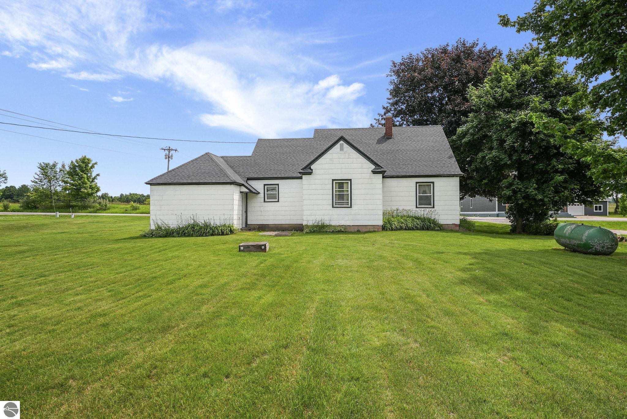 4988 County Road 633