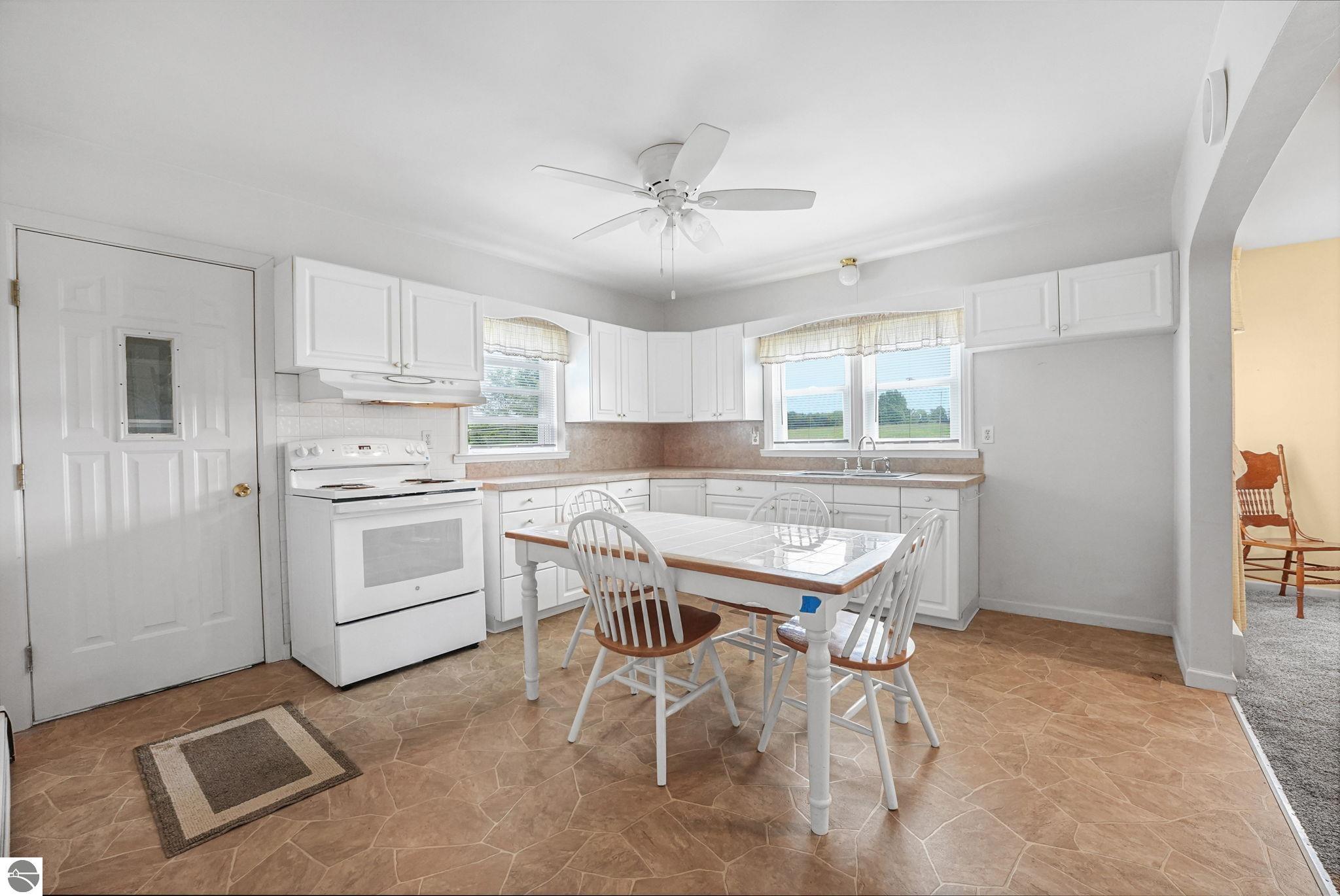 4988 County Road 633