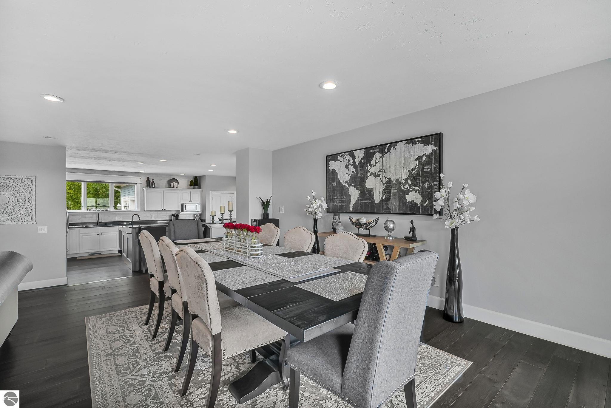 5062 Grayhawk Boulevard