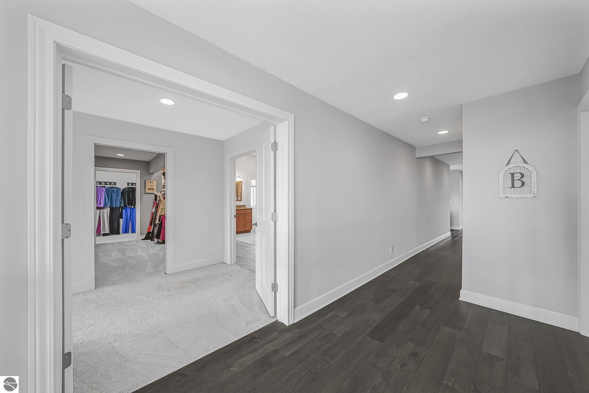5062 Grayhawk Boulevard