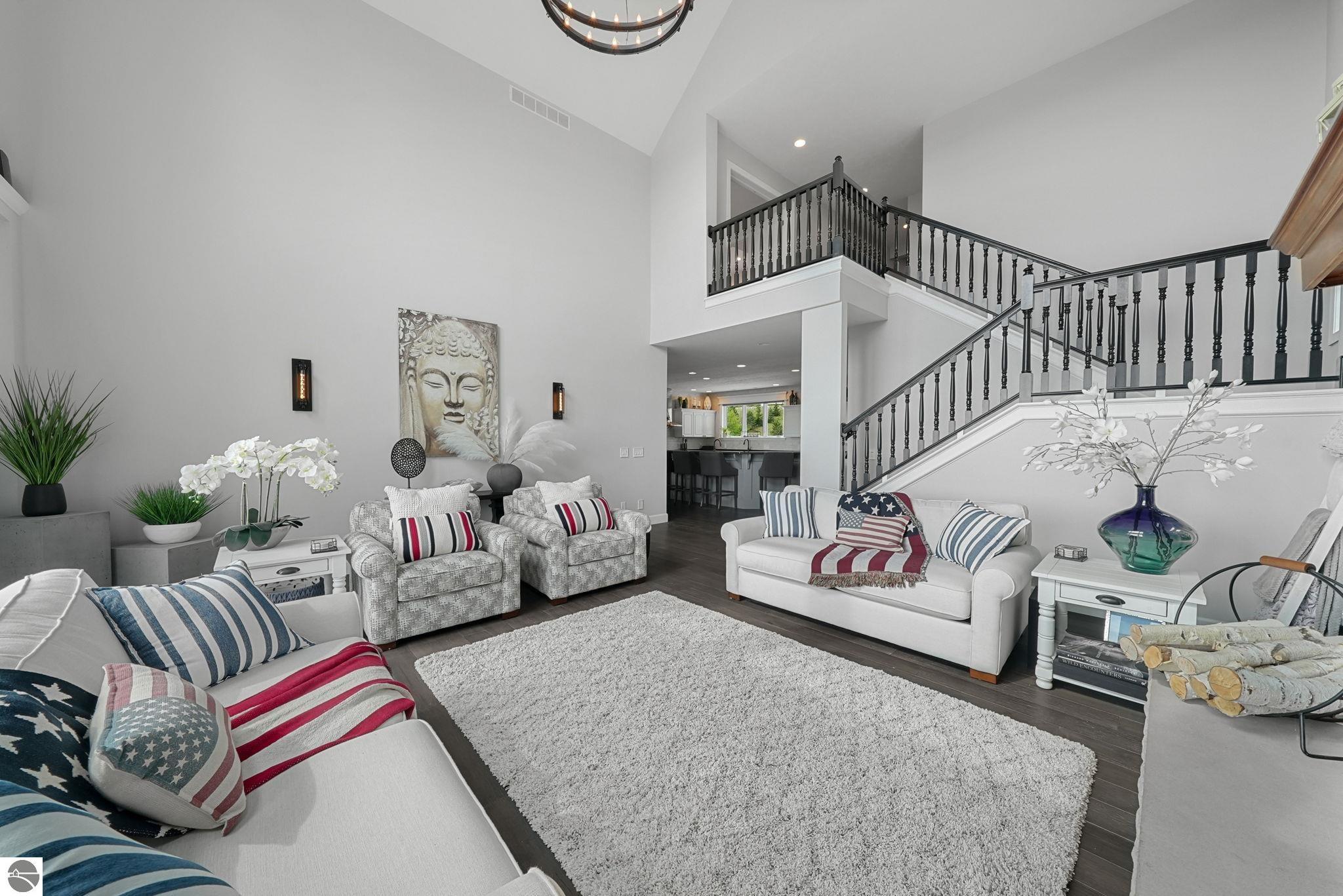 5062 Grayhawk Boulevard