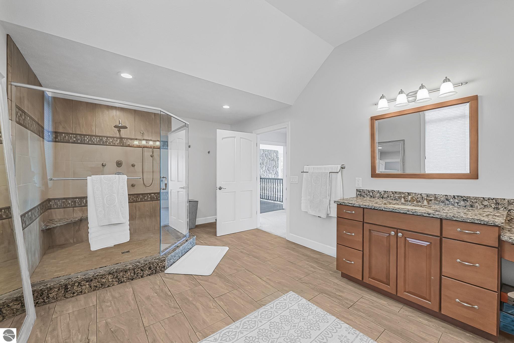 5062 Grayhawk Boulevard