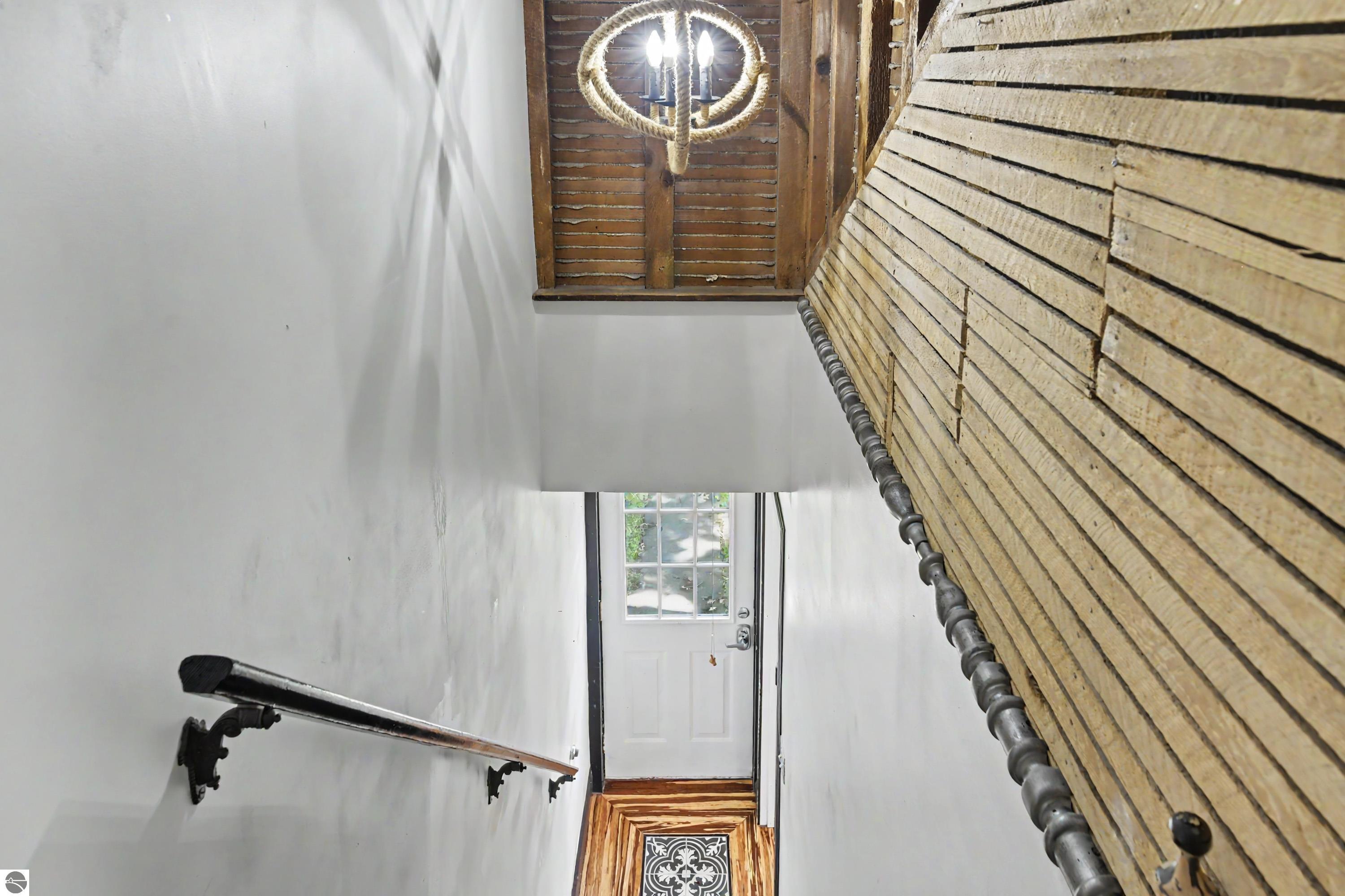 1006 Lincoln Street