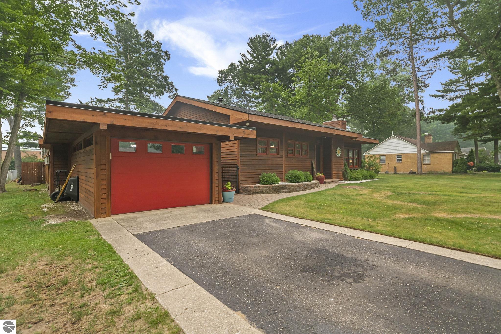 545 Cromwell Drive