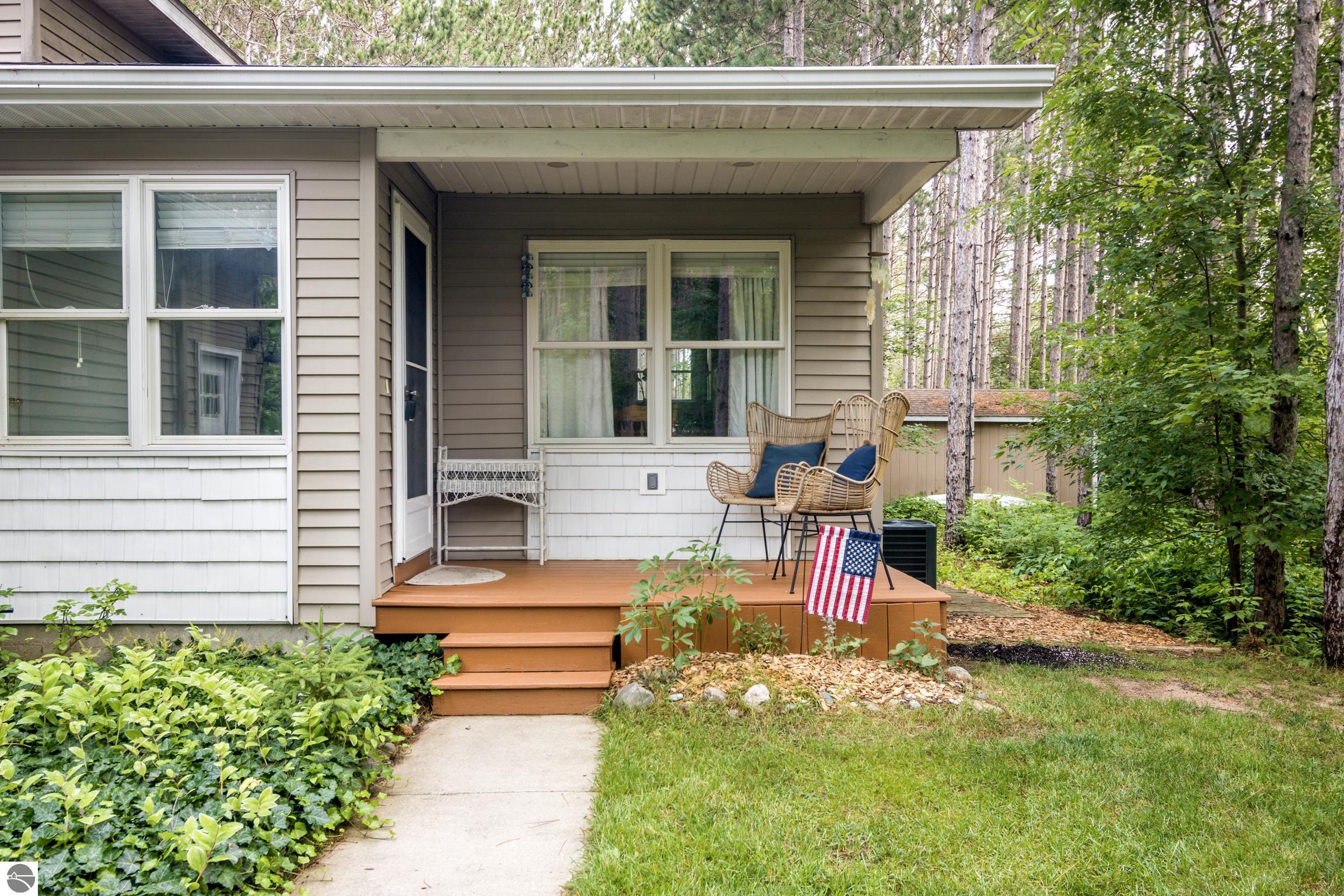 19980 Pine Woods Drive