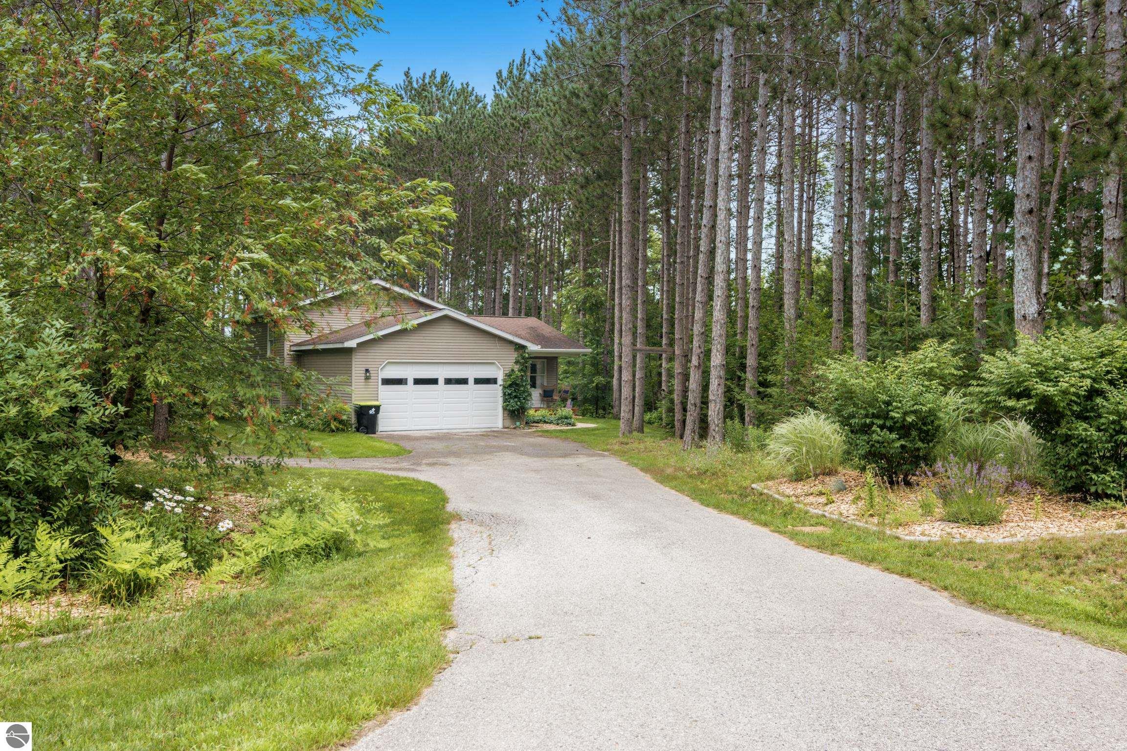 19980 Pine Woods Drive