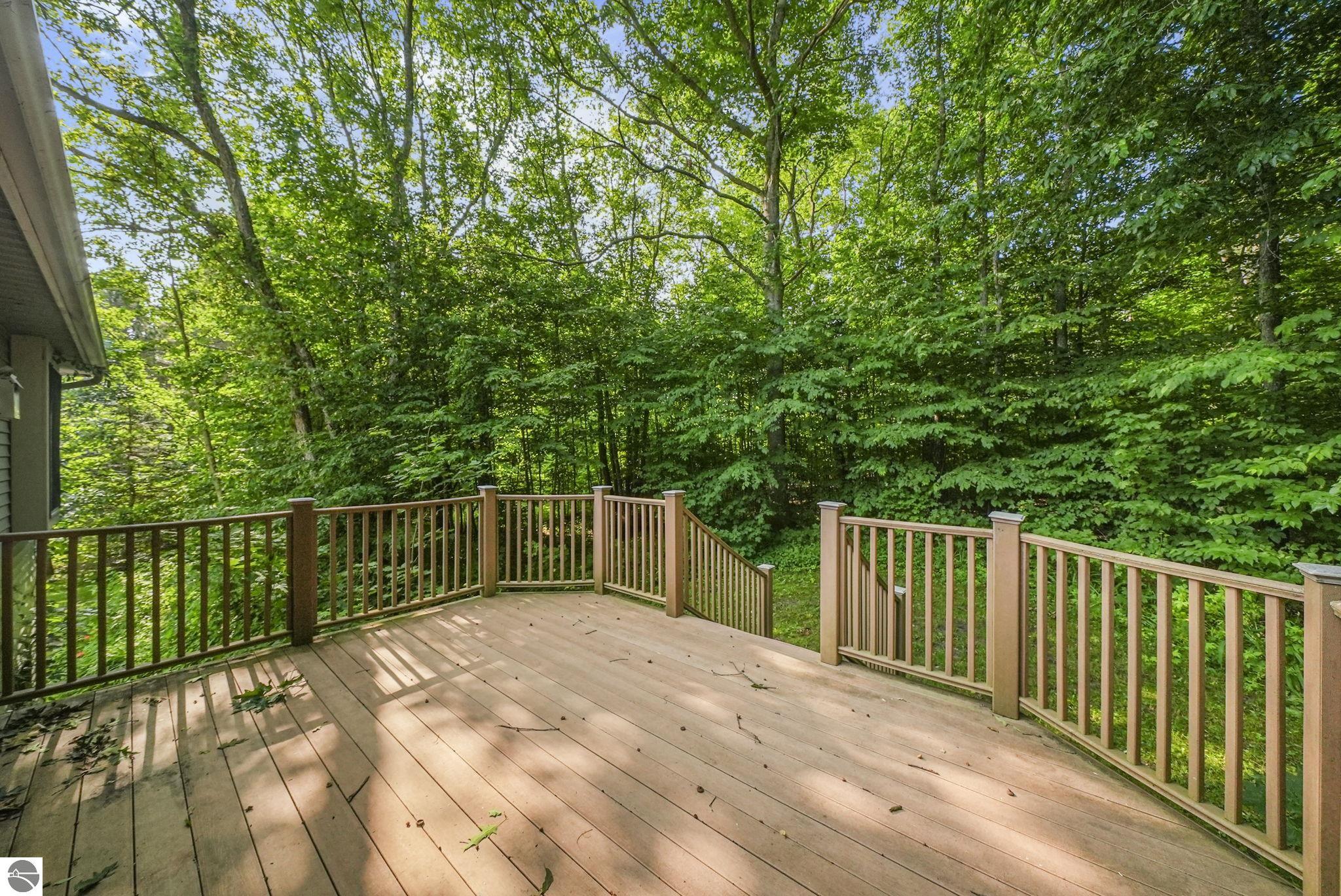 19843 Pine Woods Drive