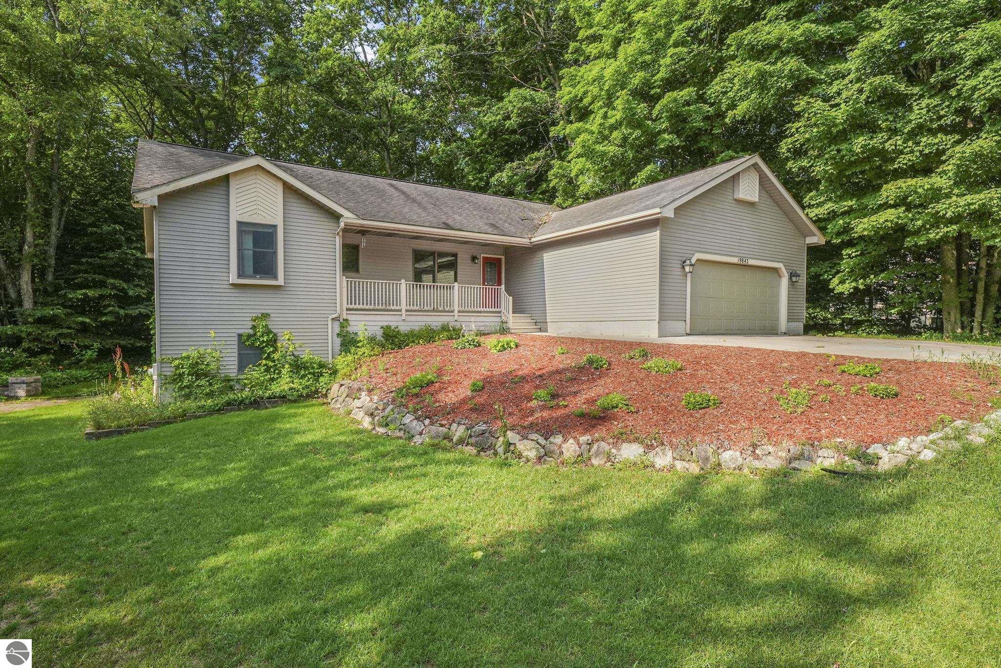 19843 Pine Woods Drive