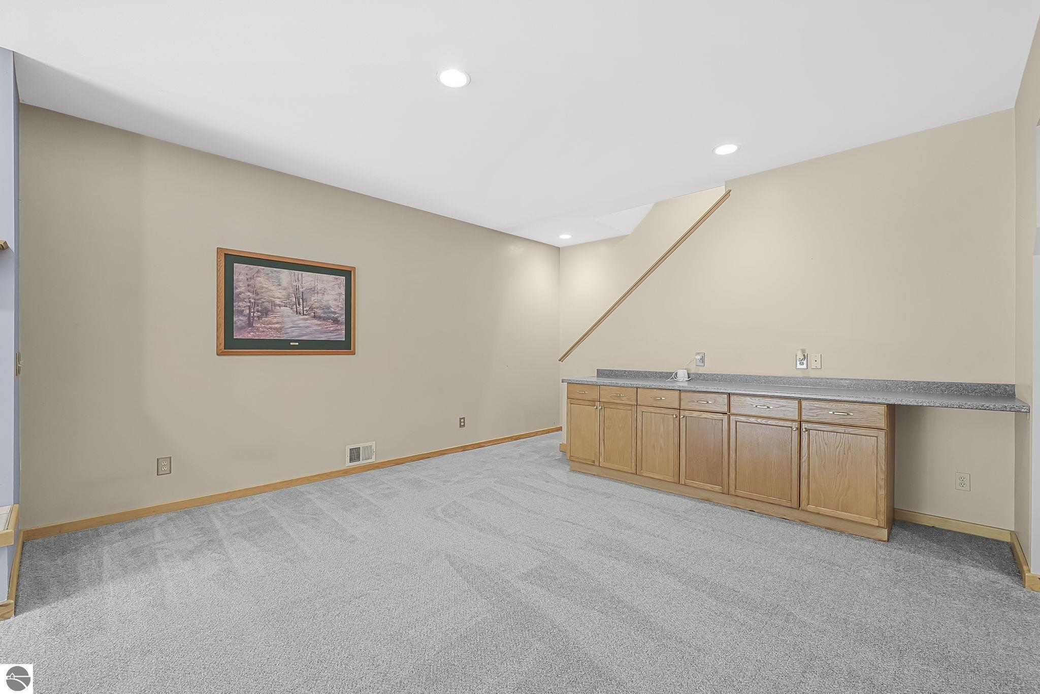 19843 Pine Woods Drive