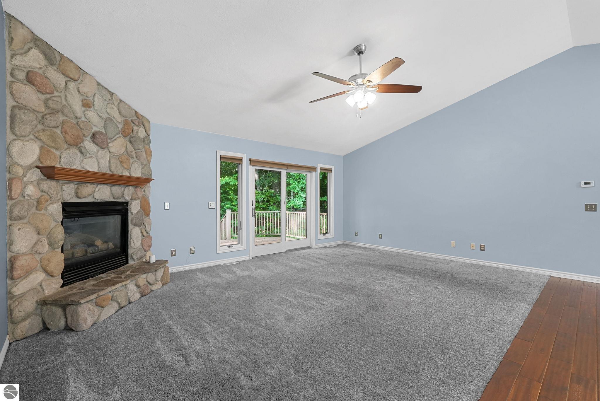 19843 Pine Woods Drive