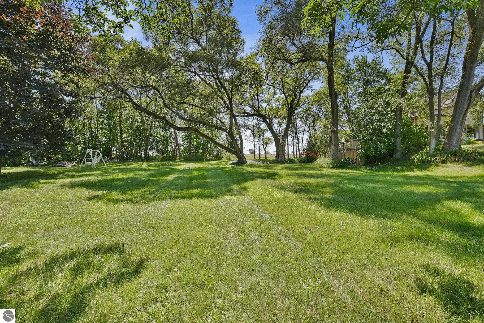 12372 Center Road