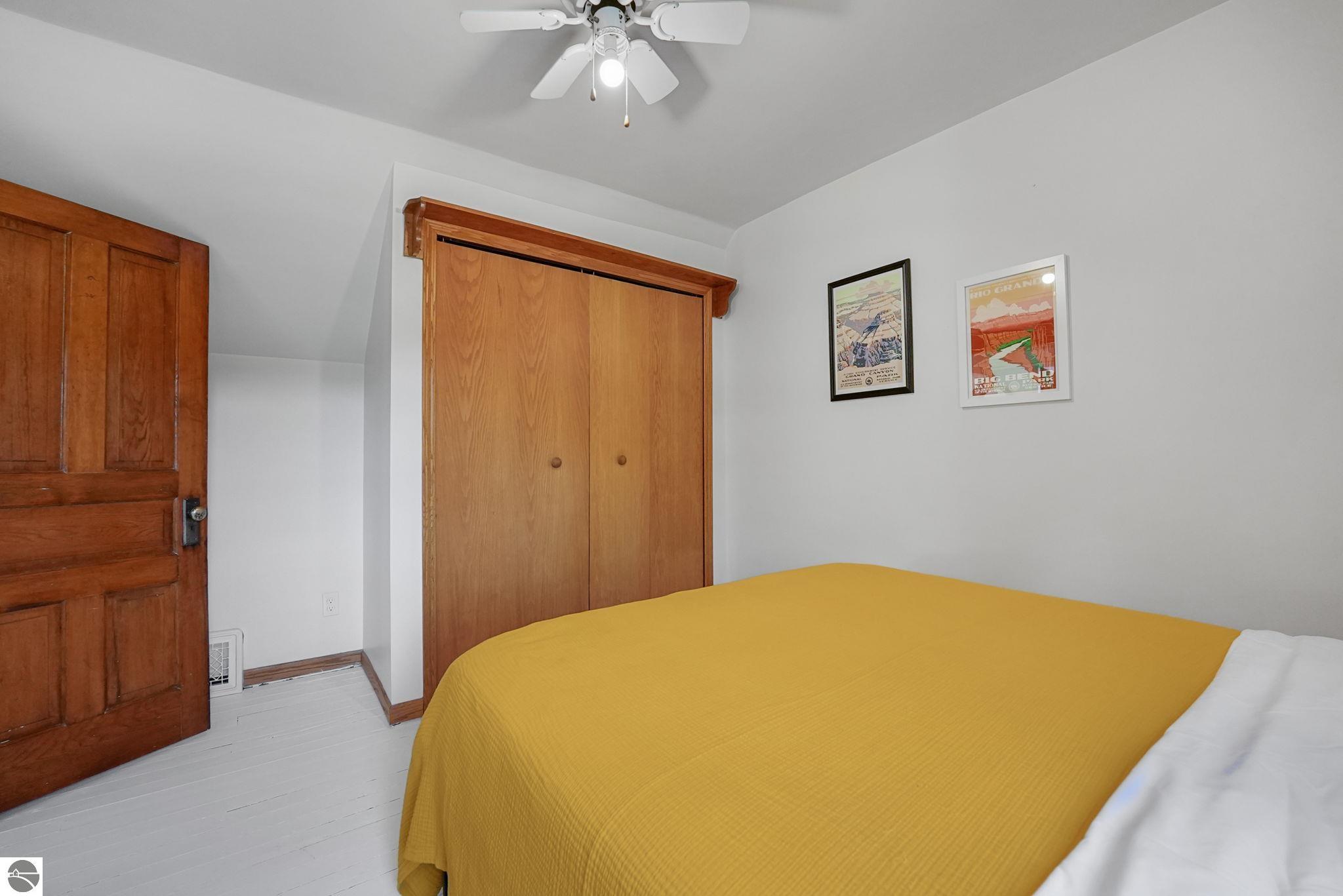 12372 Center Road