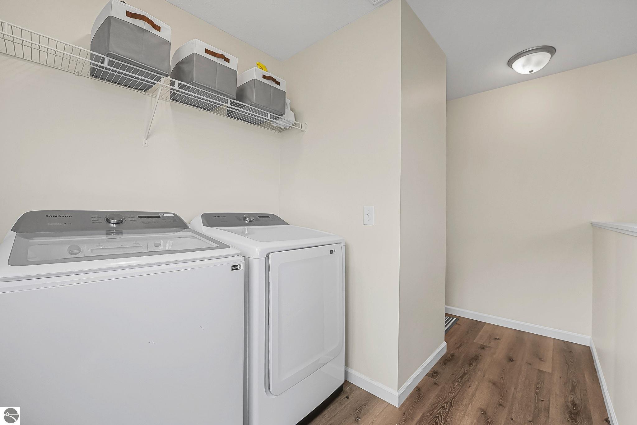 1060 Cupola Place