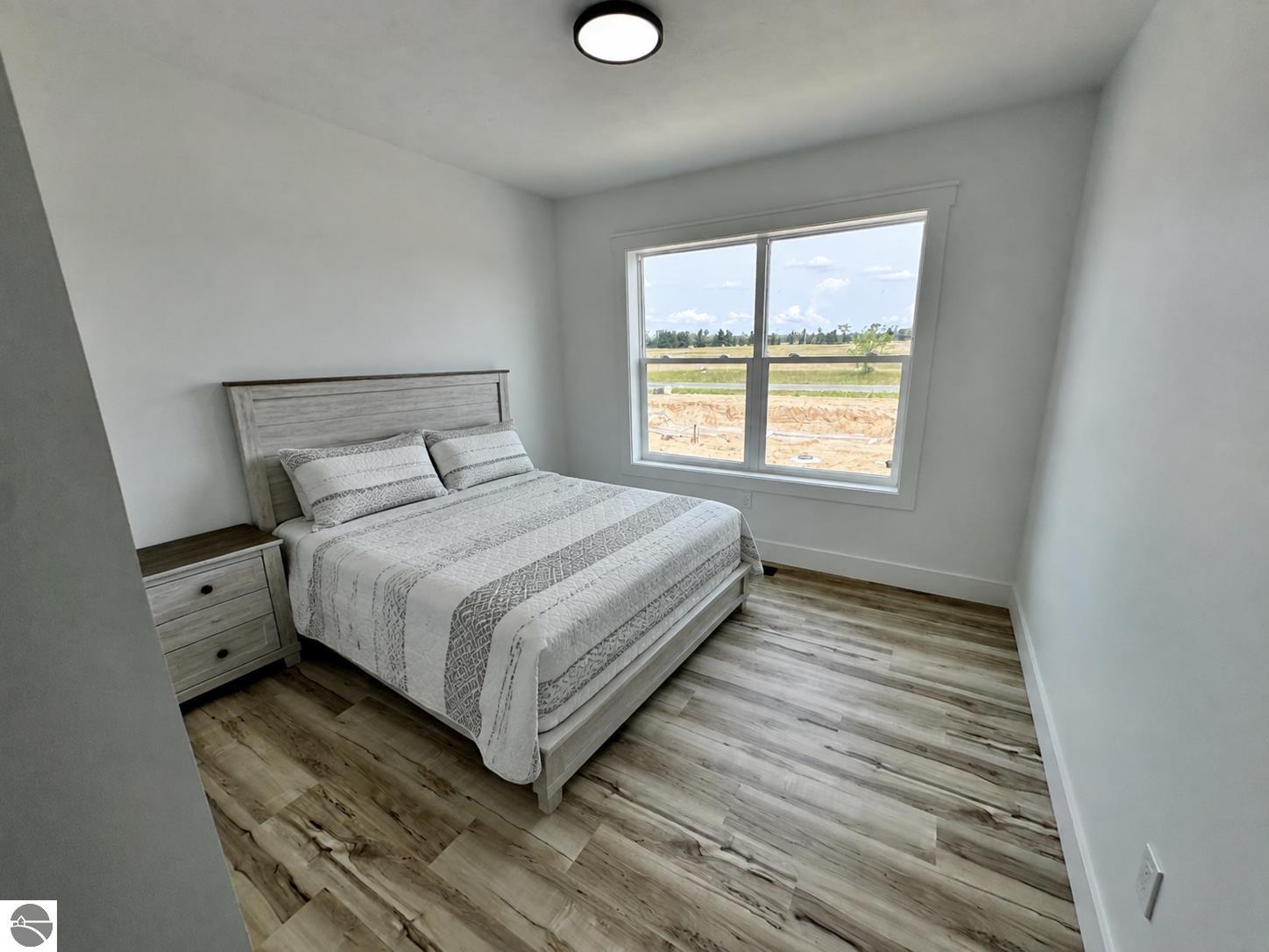 266 Viola Lane # 4 Unit: #4