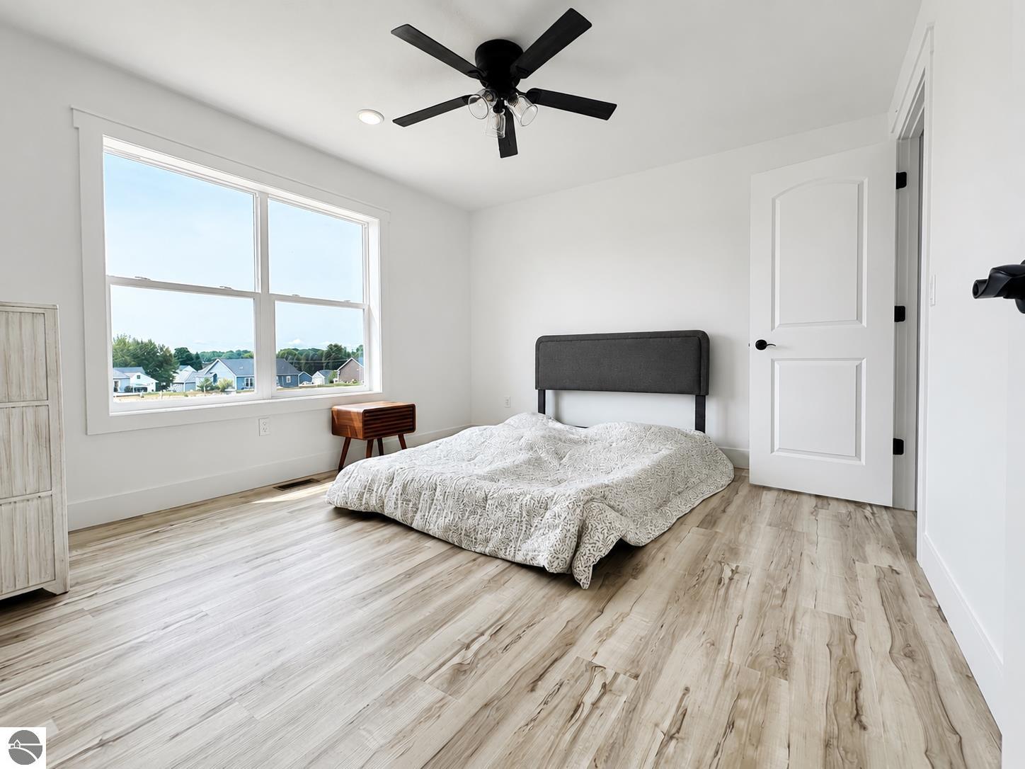 266 Viola Lane # 4 Unit: #4