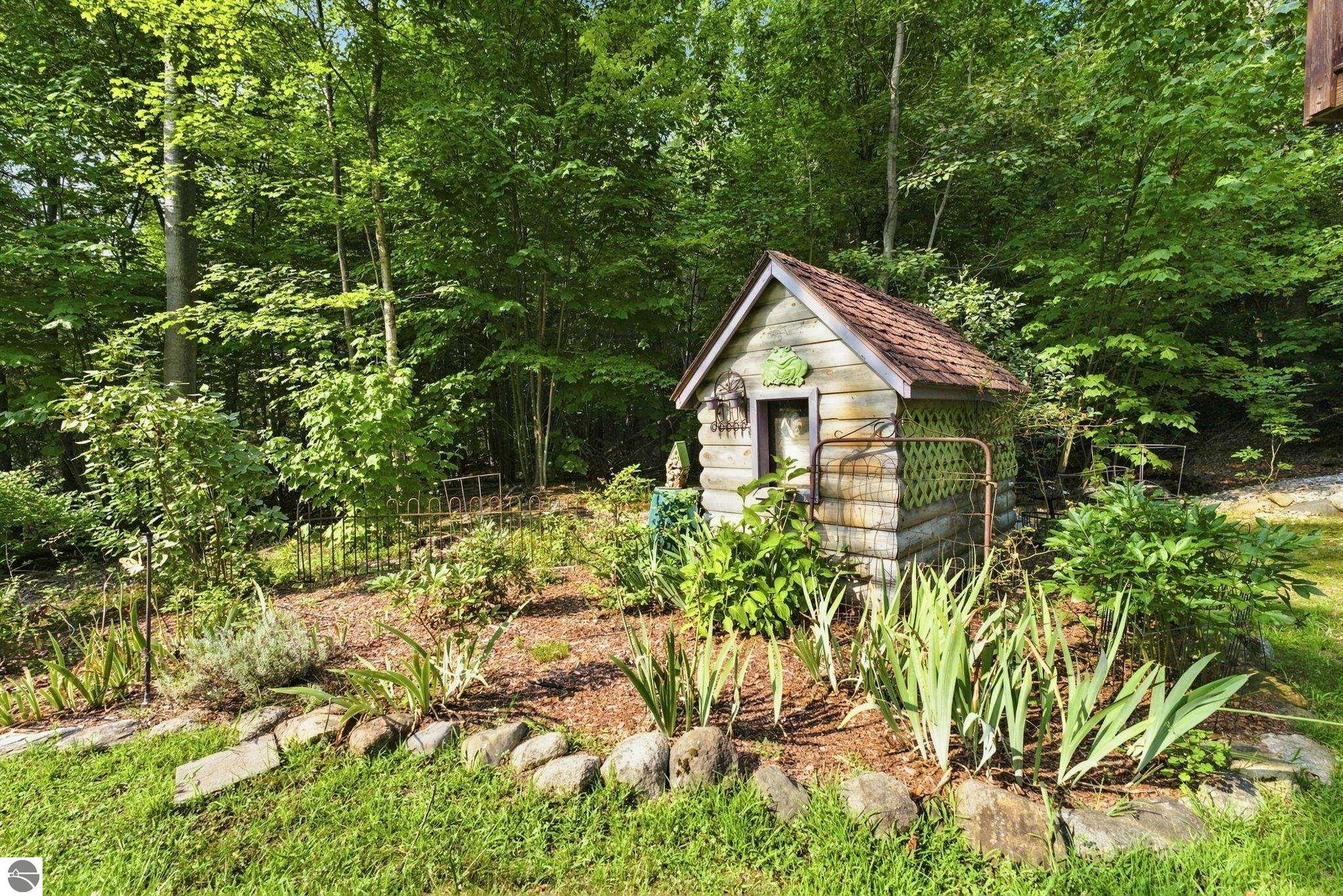 3626 Michigan Trail