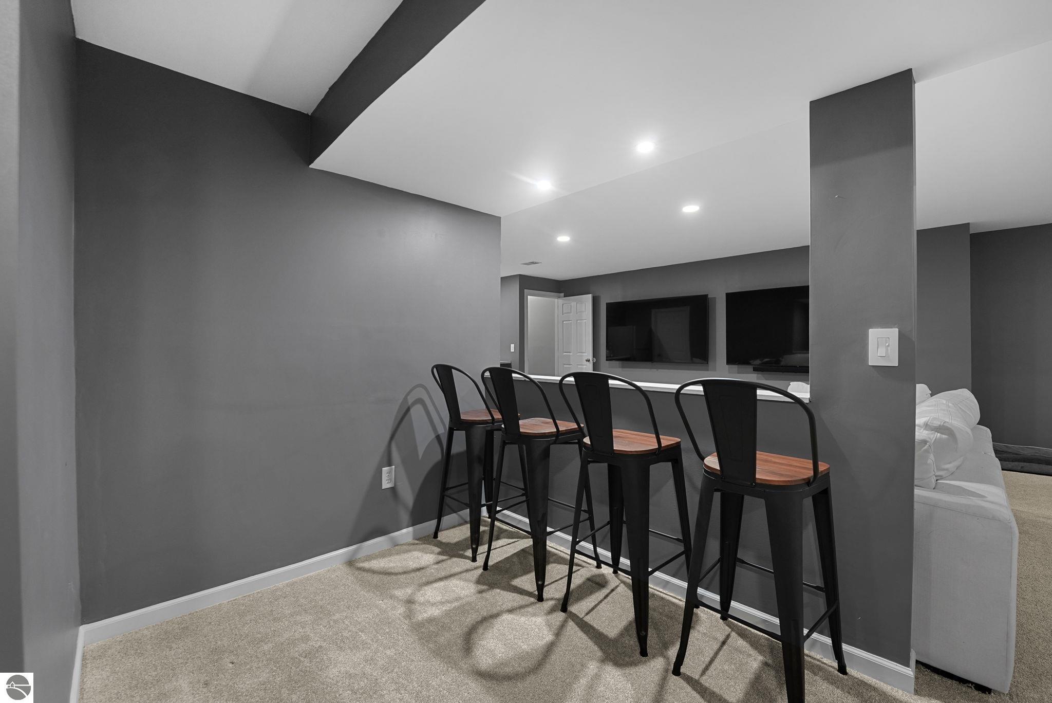 6279 Jeffrey Place