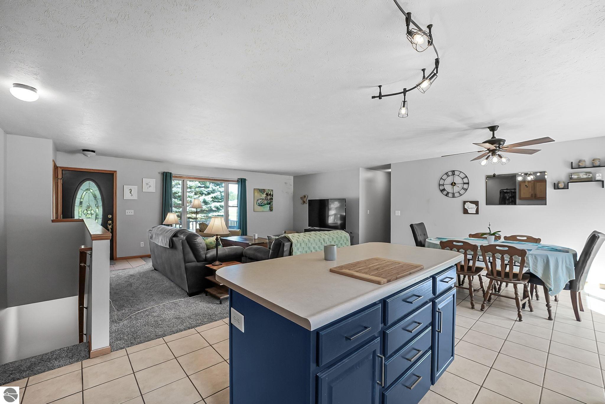 6279 Jeffrey Place