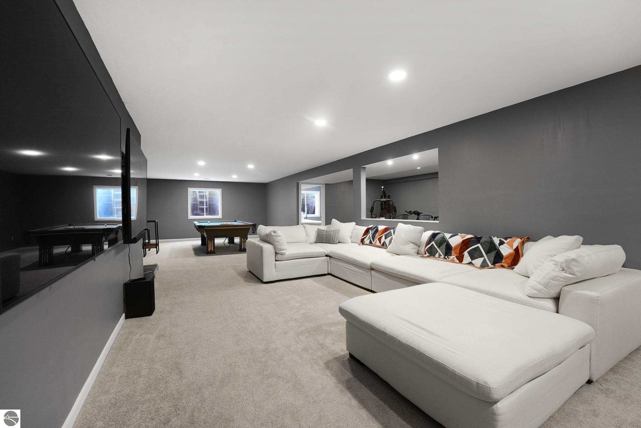 6279 Jeffrey Place