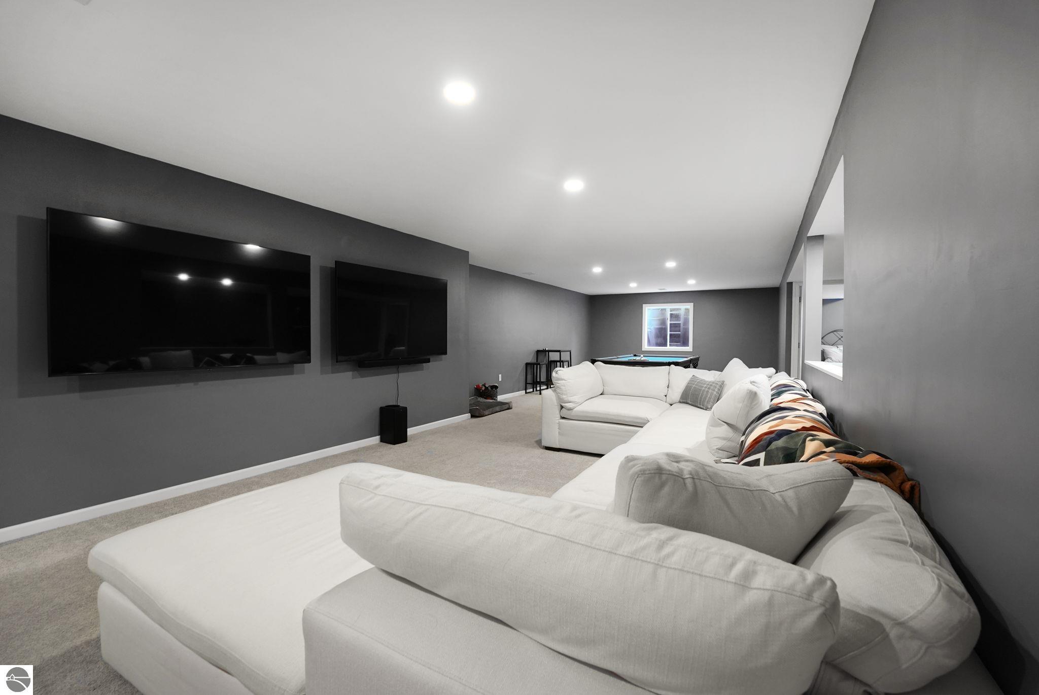 6279 Jeffrey Place