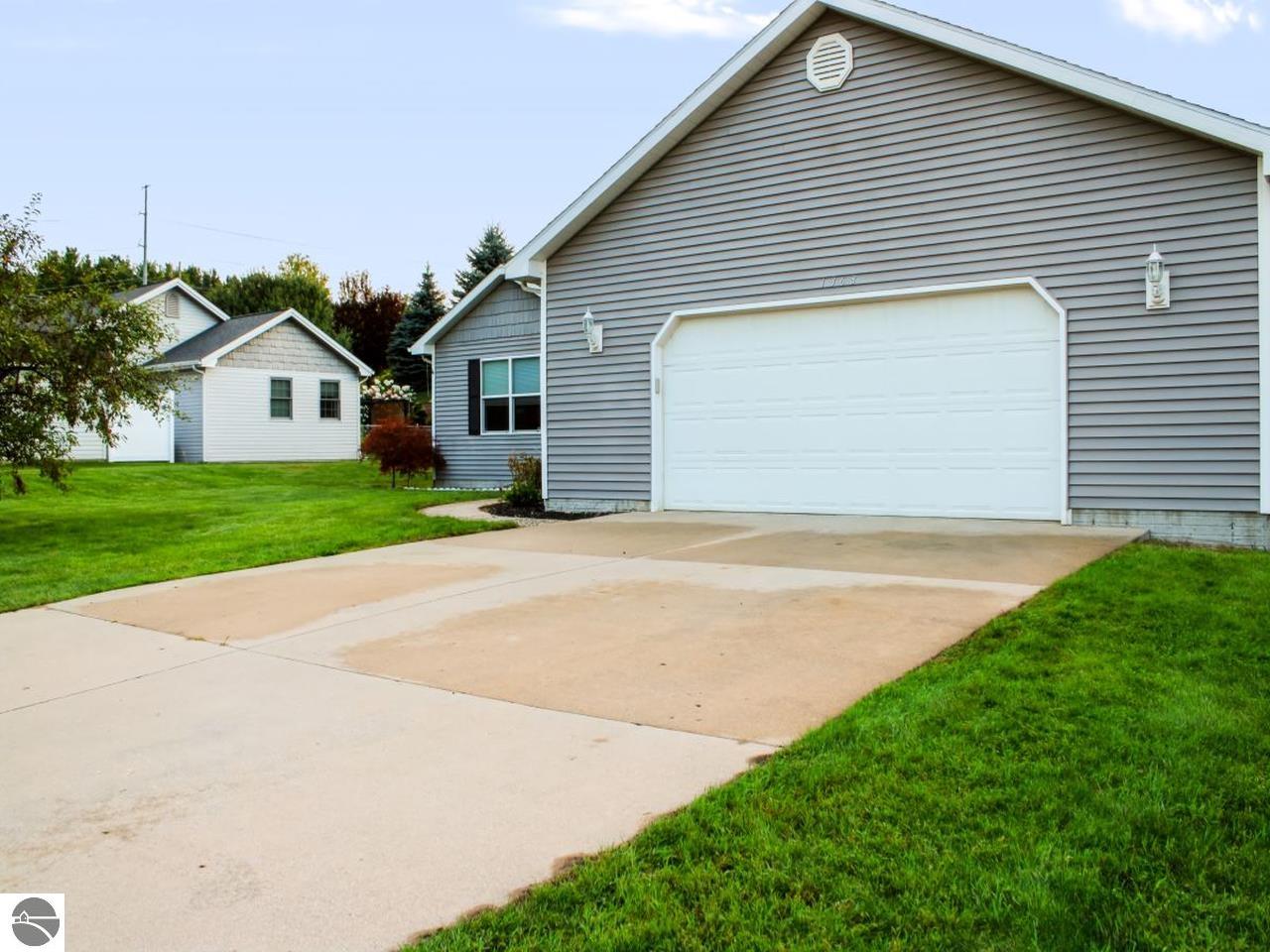1363 Pollard Lane