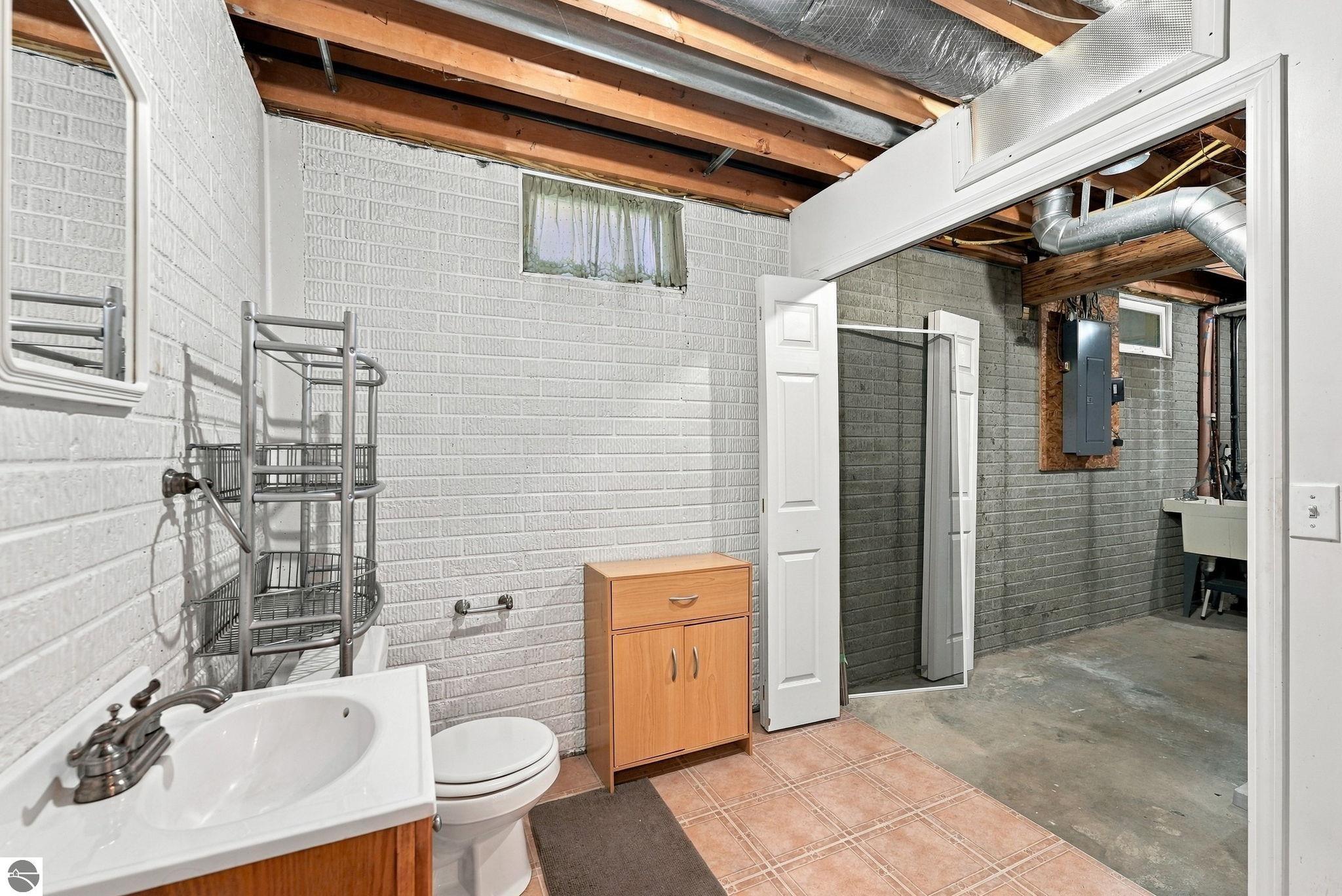 1363 Pollard Lane
