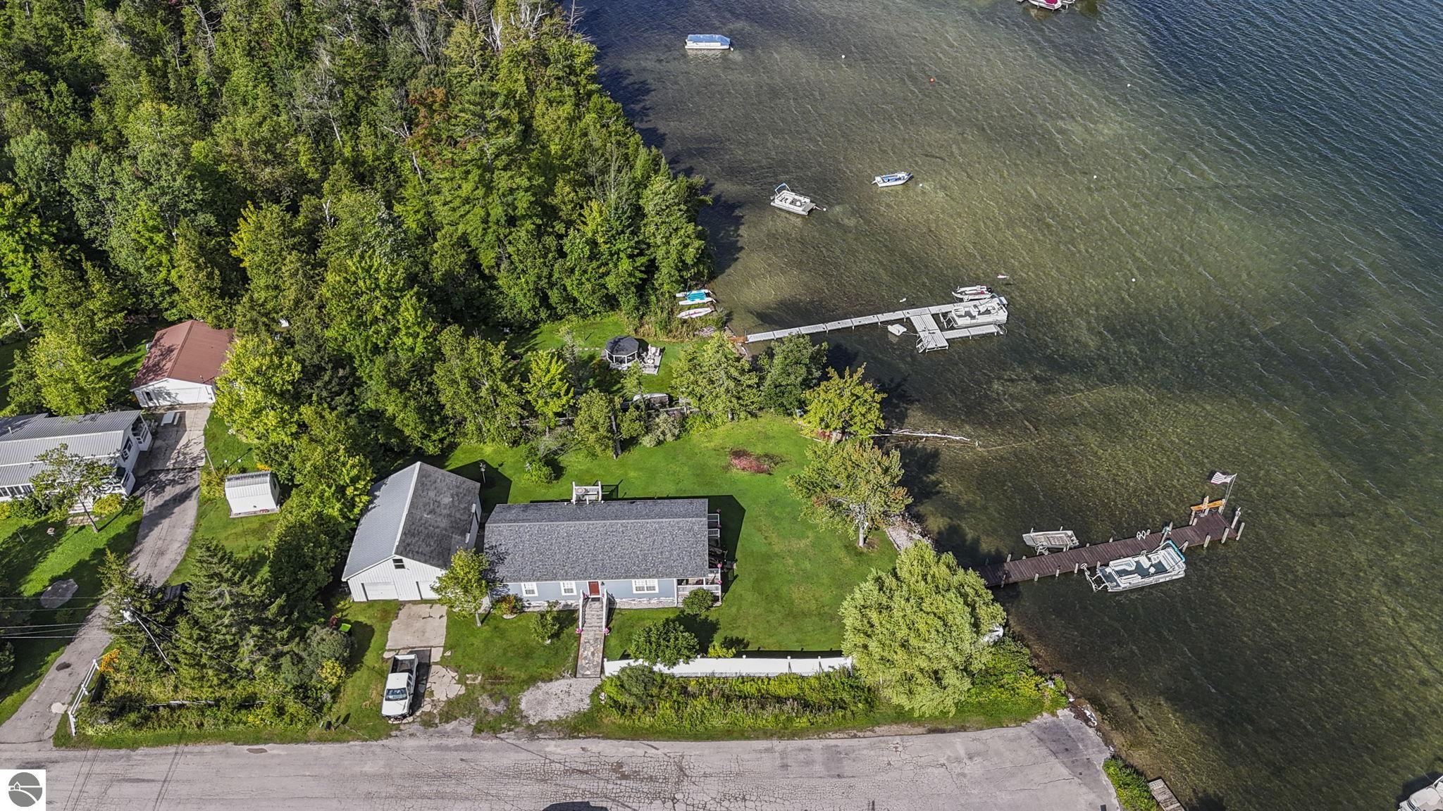 9850 S Perrins Landing Drive