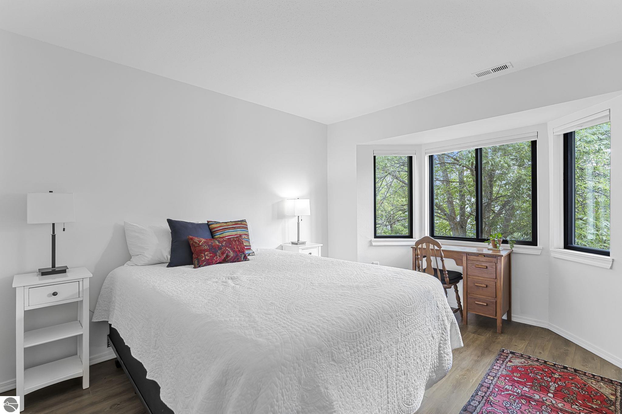 545 Riverine Drive # 304 Unit: #304