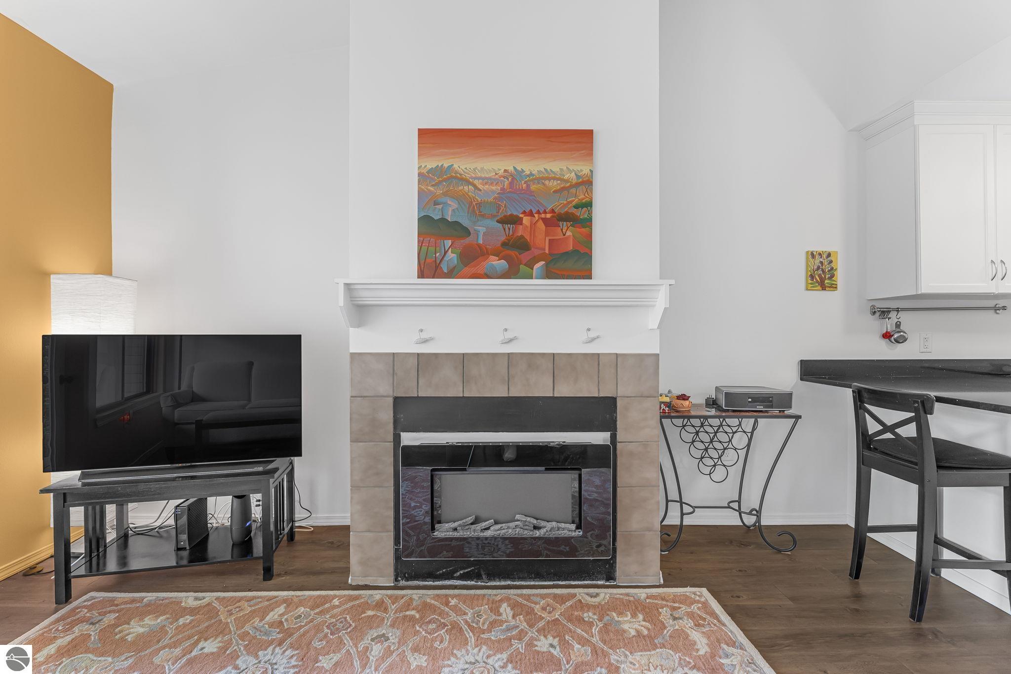 545 Riverine Drive # 304 Unit: #304
