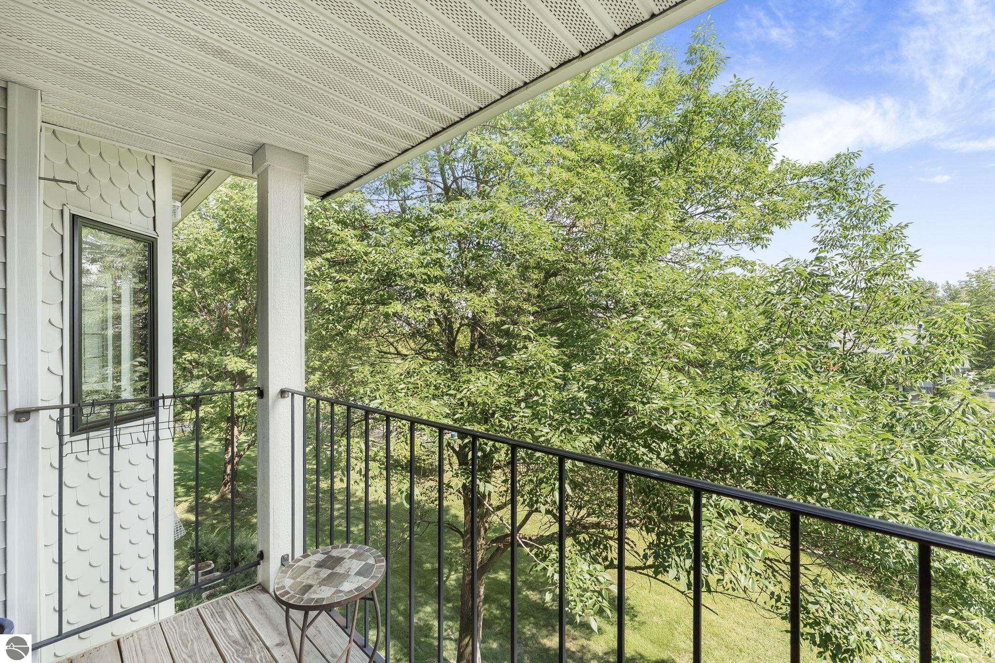545 Riverine Drive # 304 Unit: #304