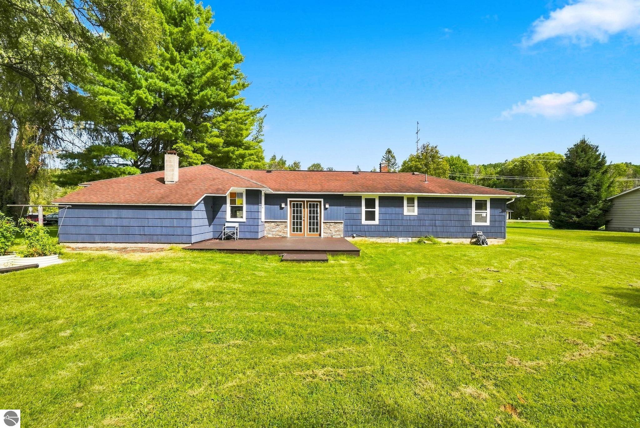 3221 N Four Mile Road