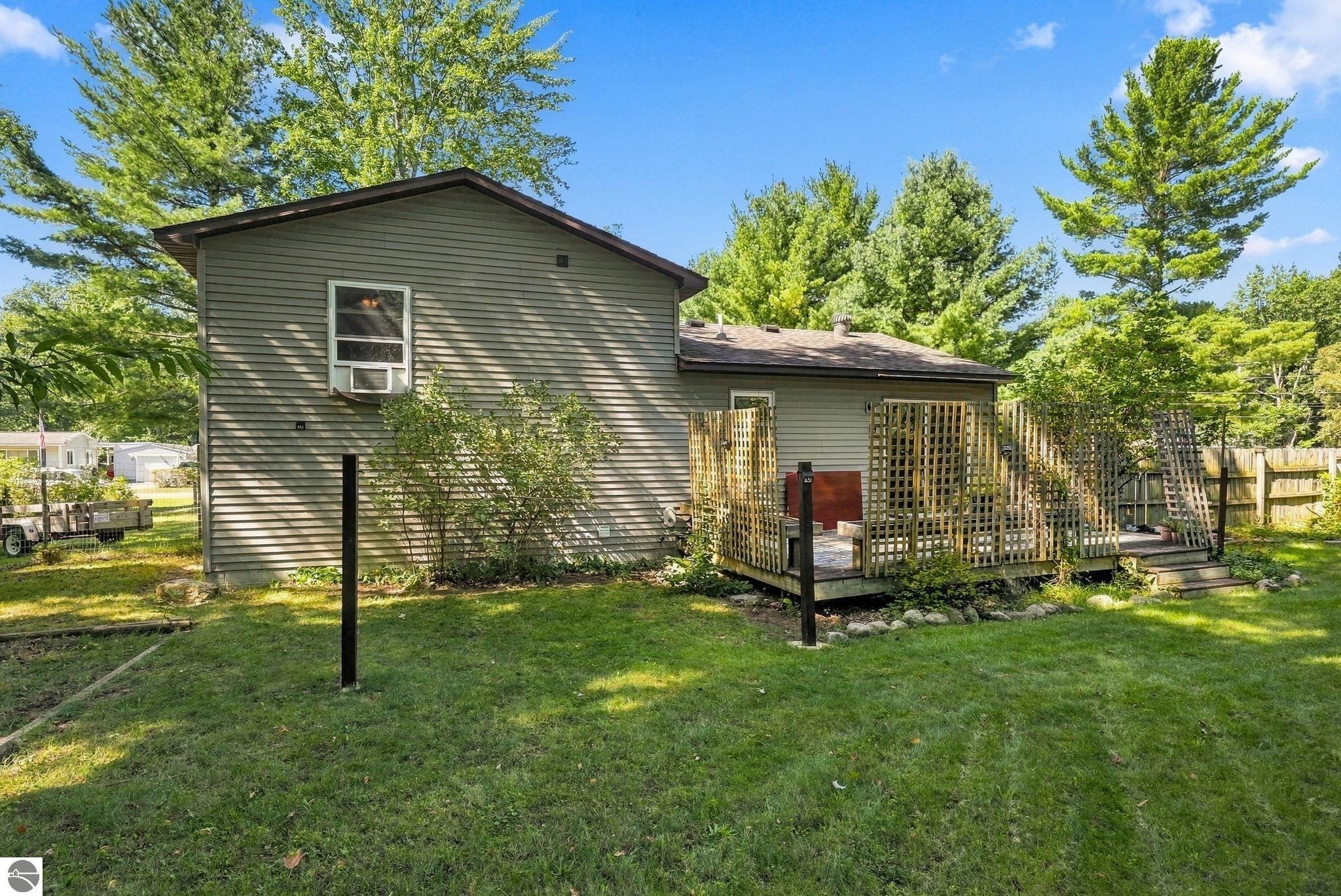 1823 Pine Lane