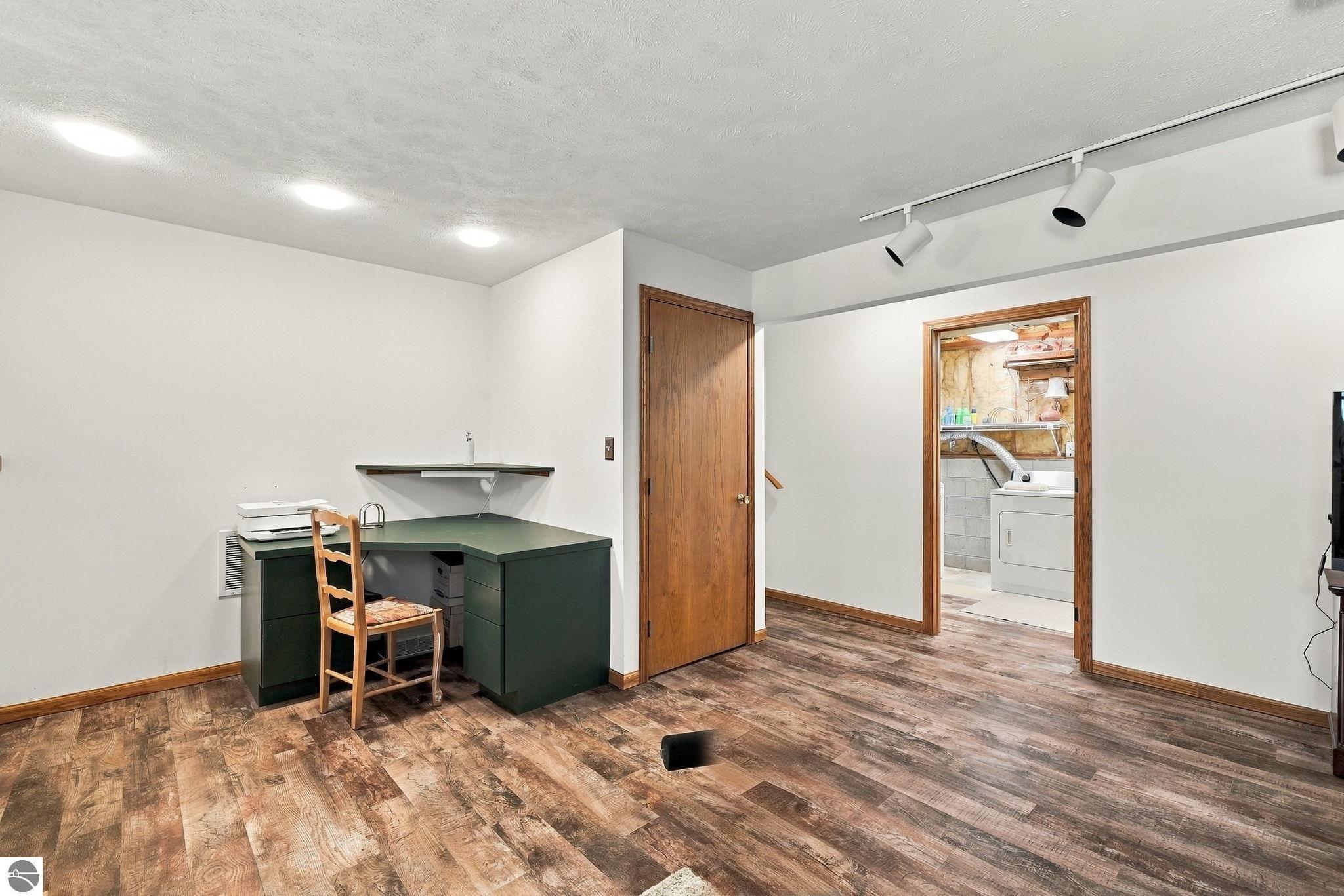 1823 Pine Lane