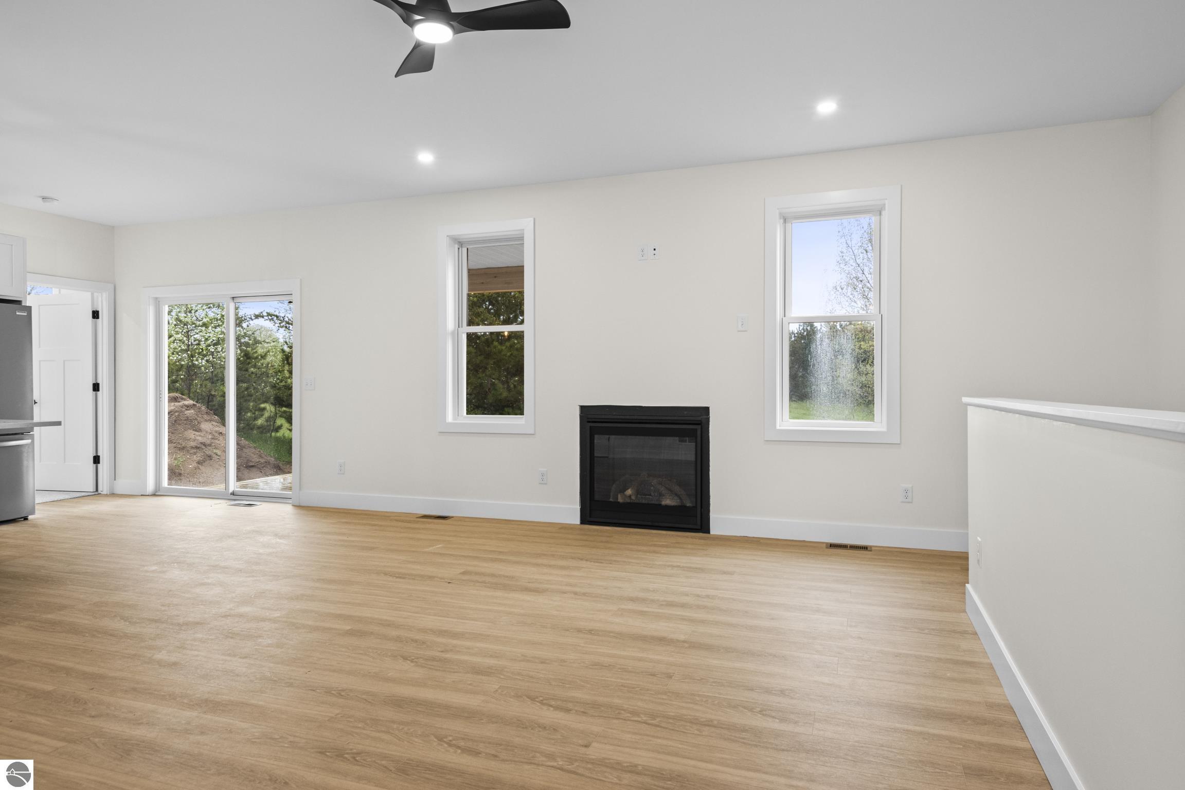 8552 S Olivia Drive