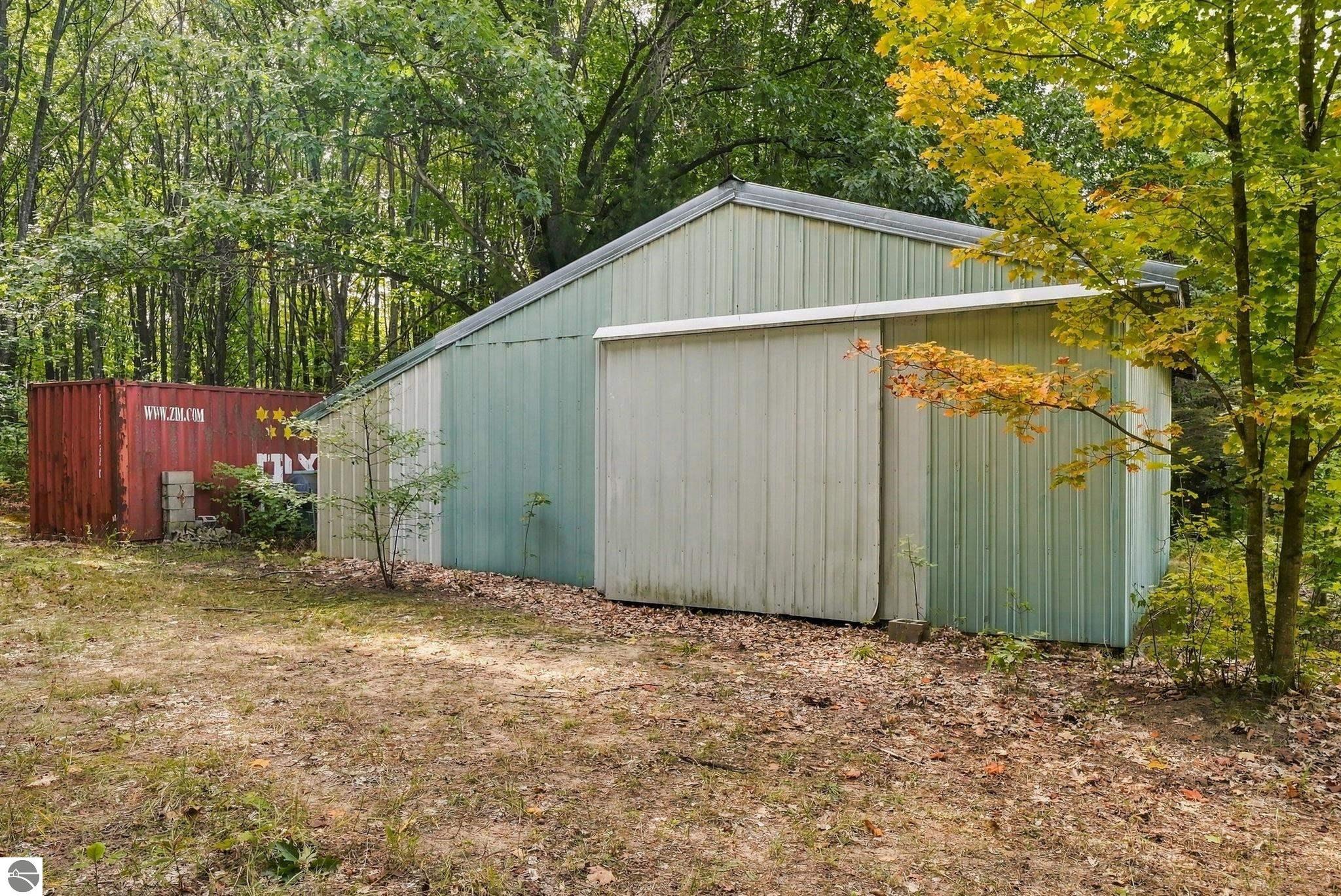 5079 Alden Highway